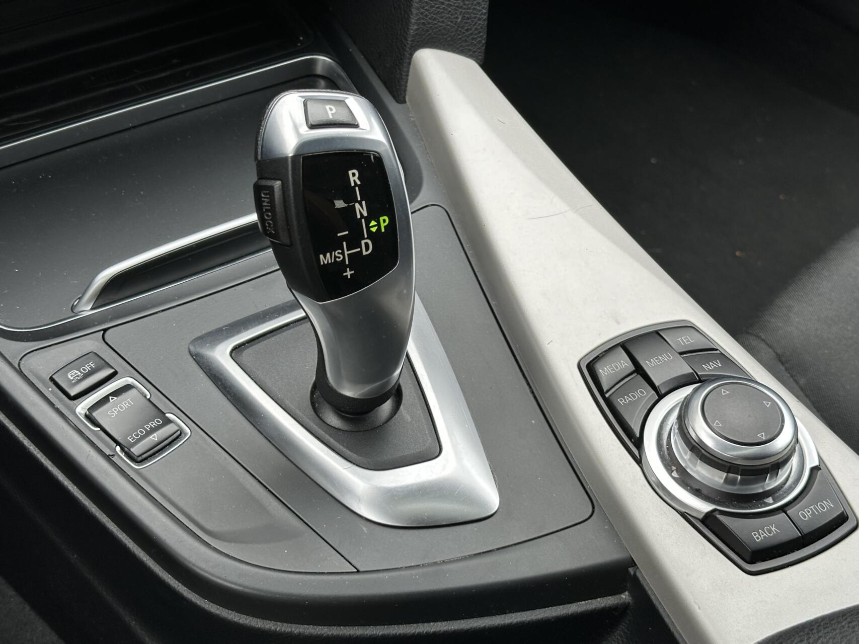 Foto van BMW 318i