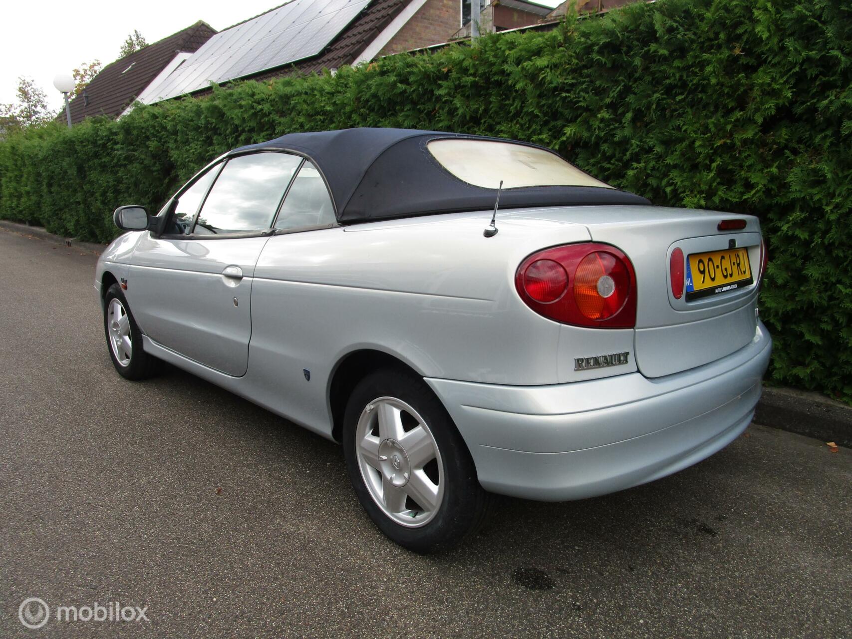 Foto van Renault Megane Cabrio