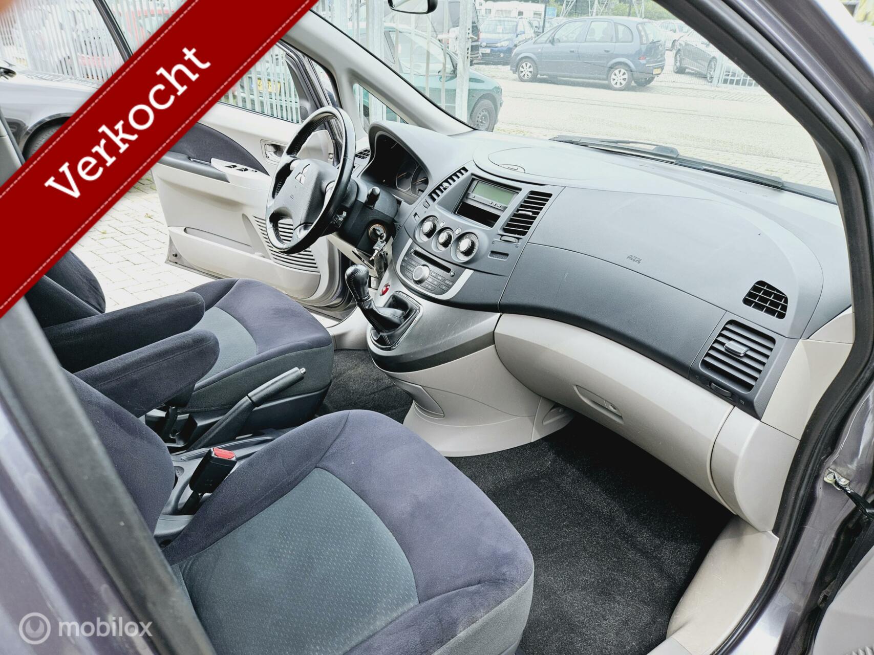 Foto van Mitsubishi Grandis