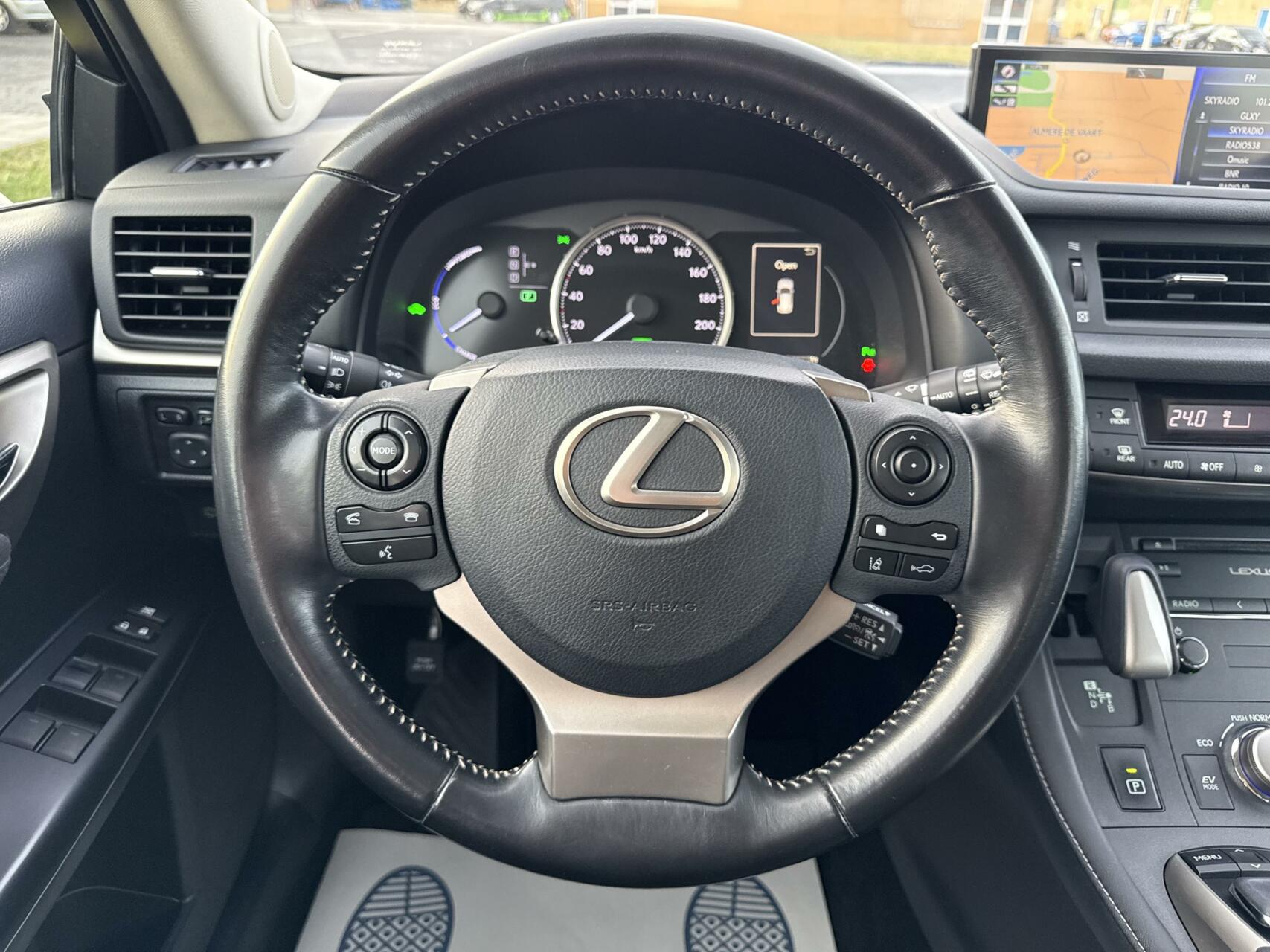 Foto van Lexus CT