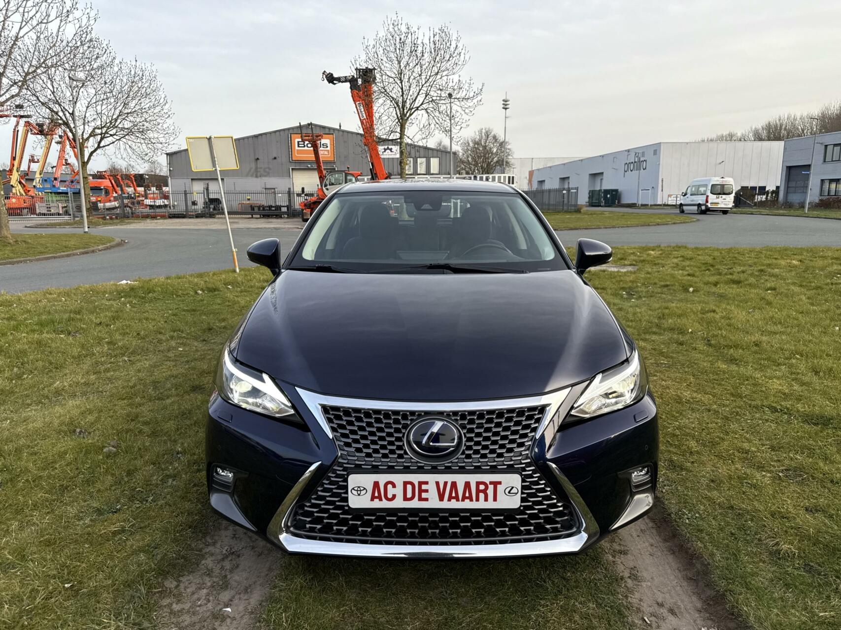 Foto van Lexus CT