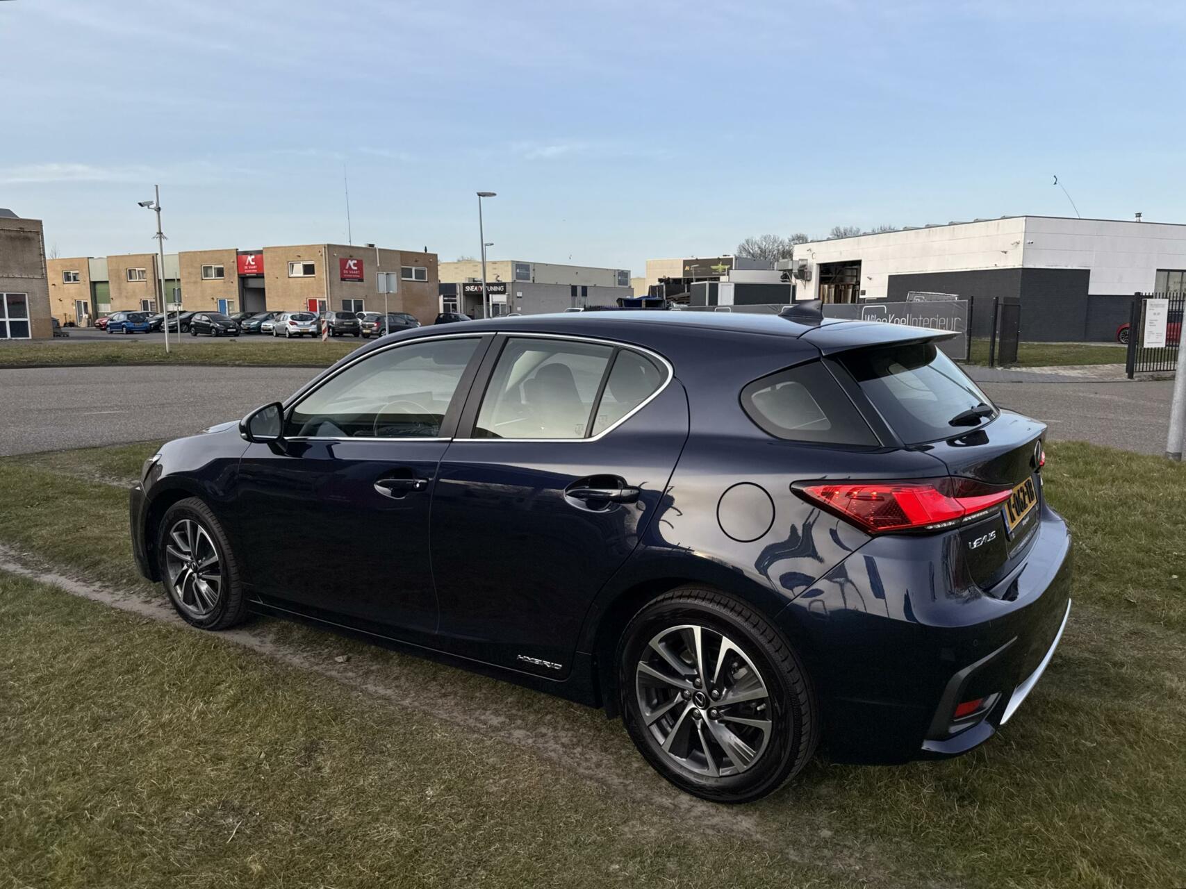 Foto van Lexus CT