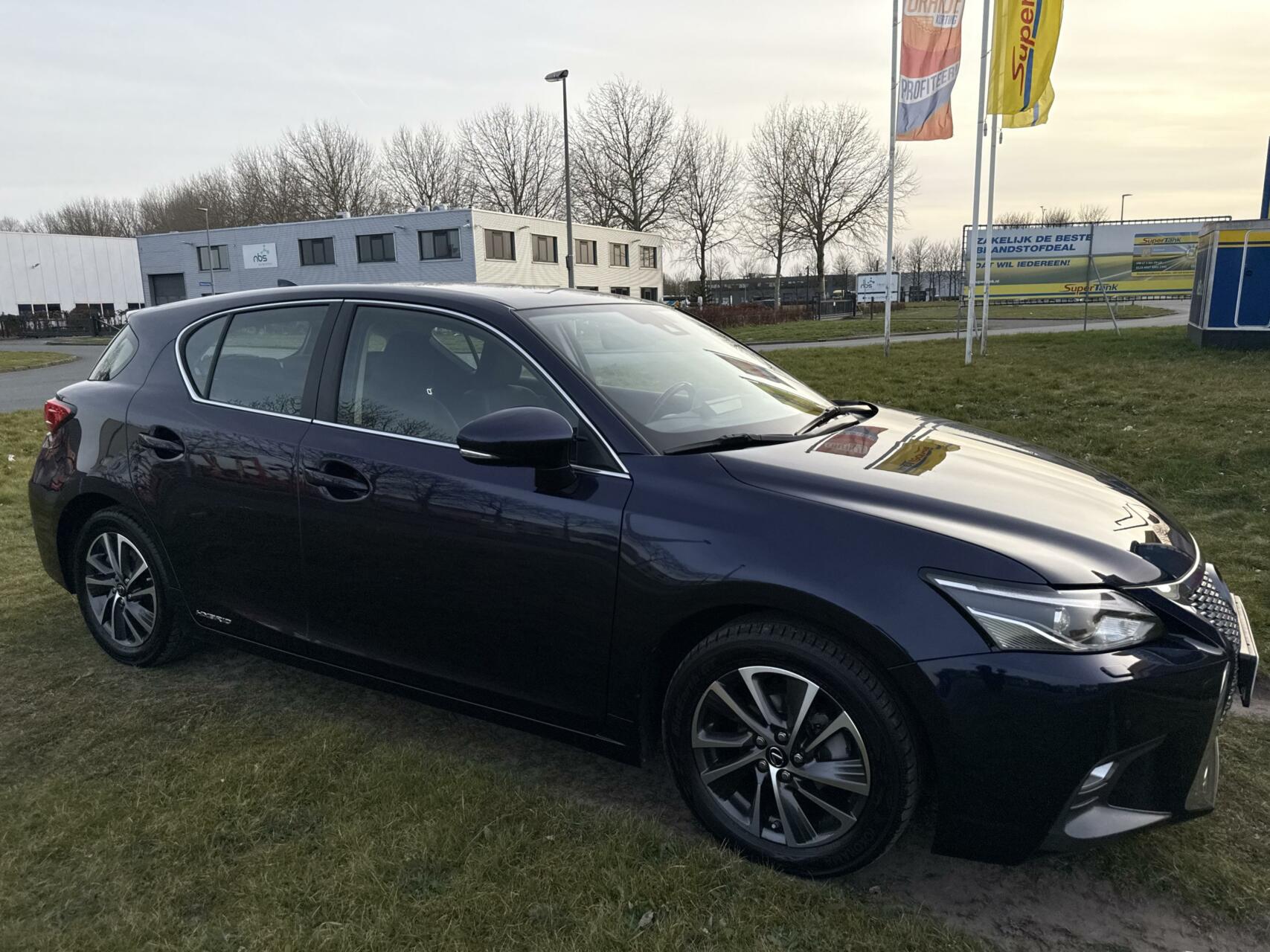 Foto van Lexus CT
