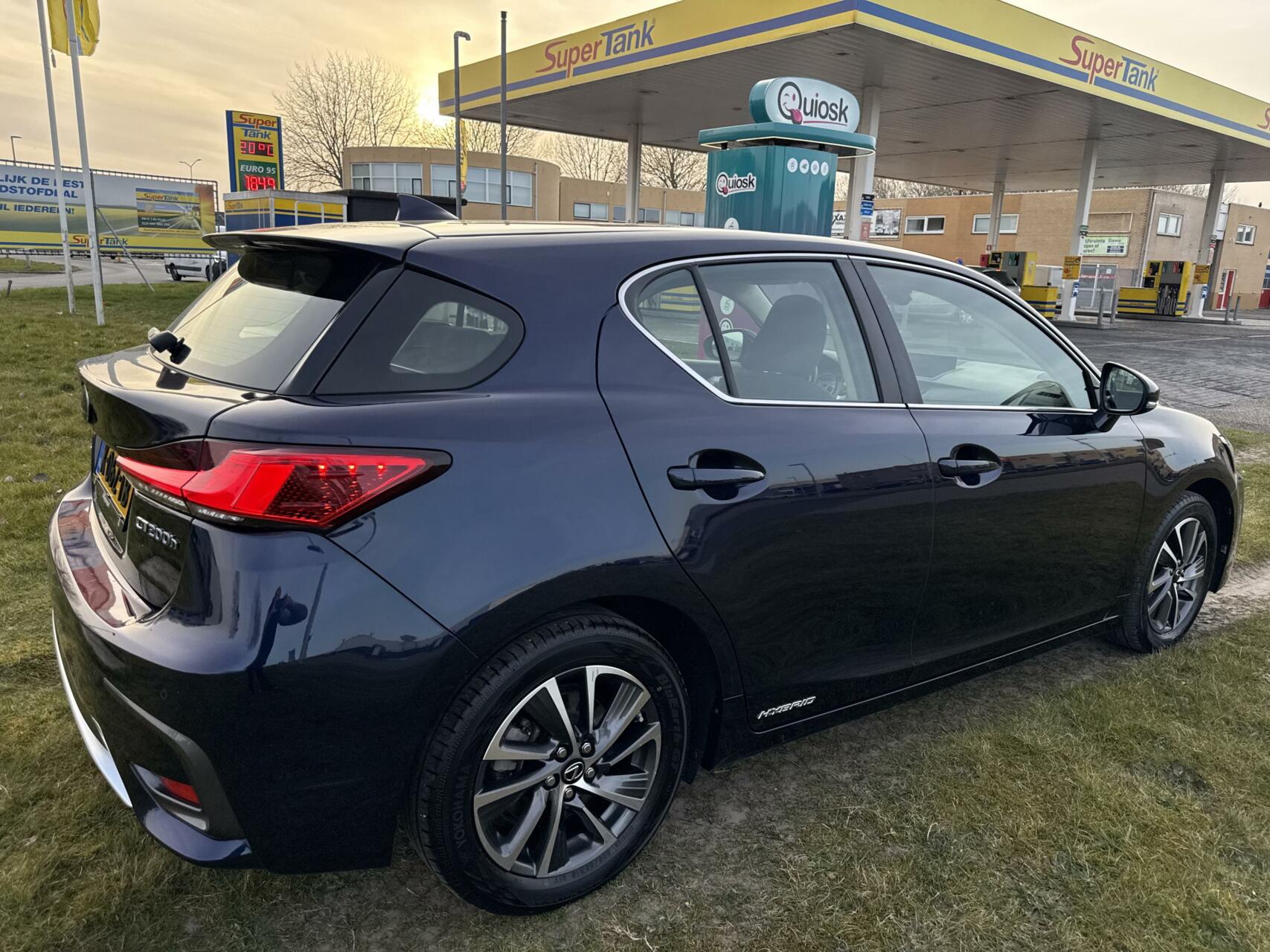 Foto van Lexus CT
