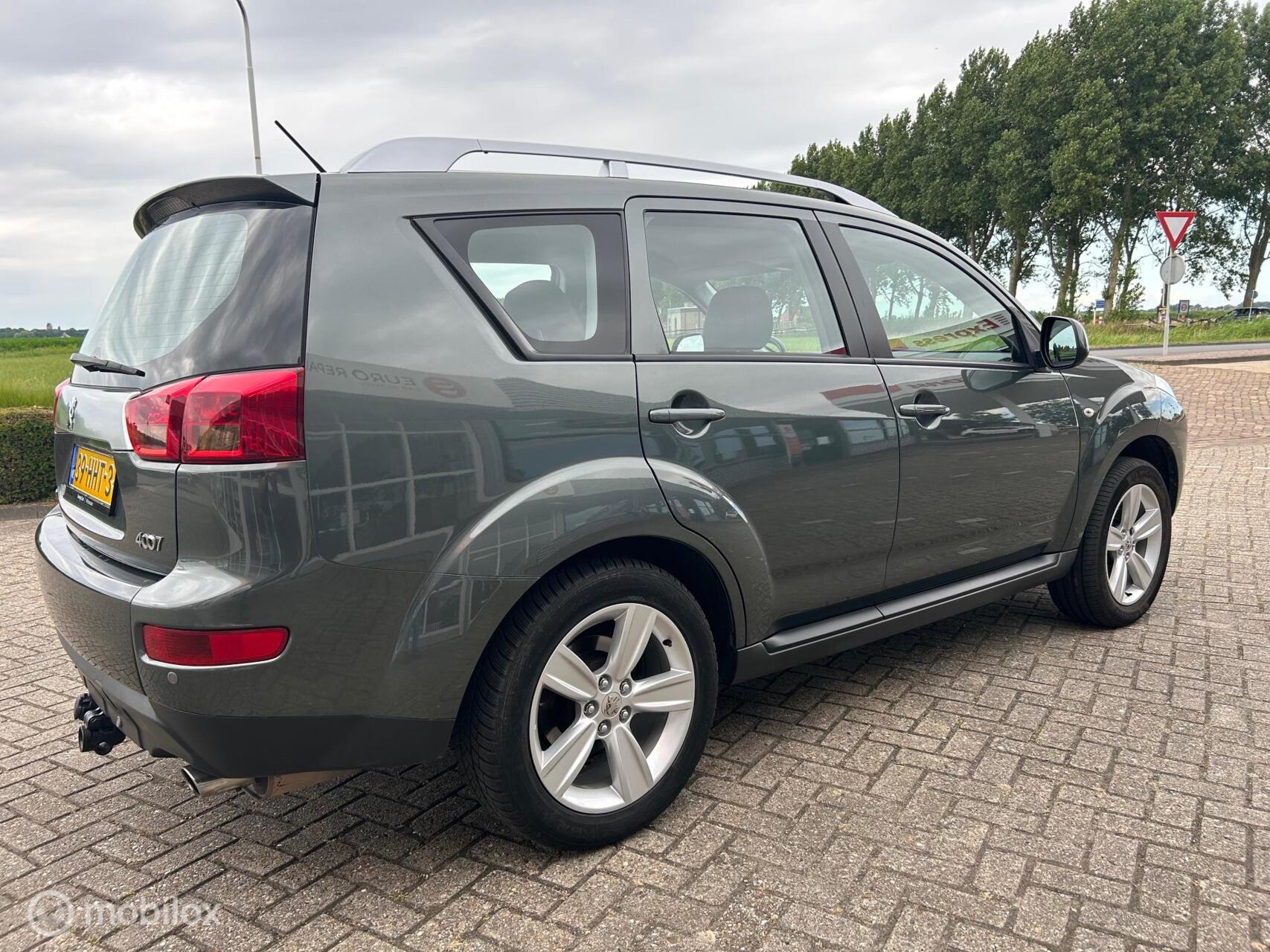 Foto van Peugeot 4007