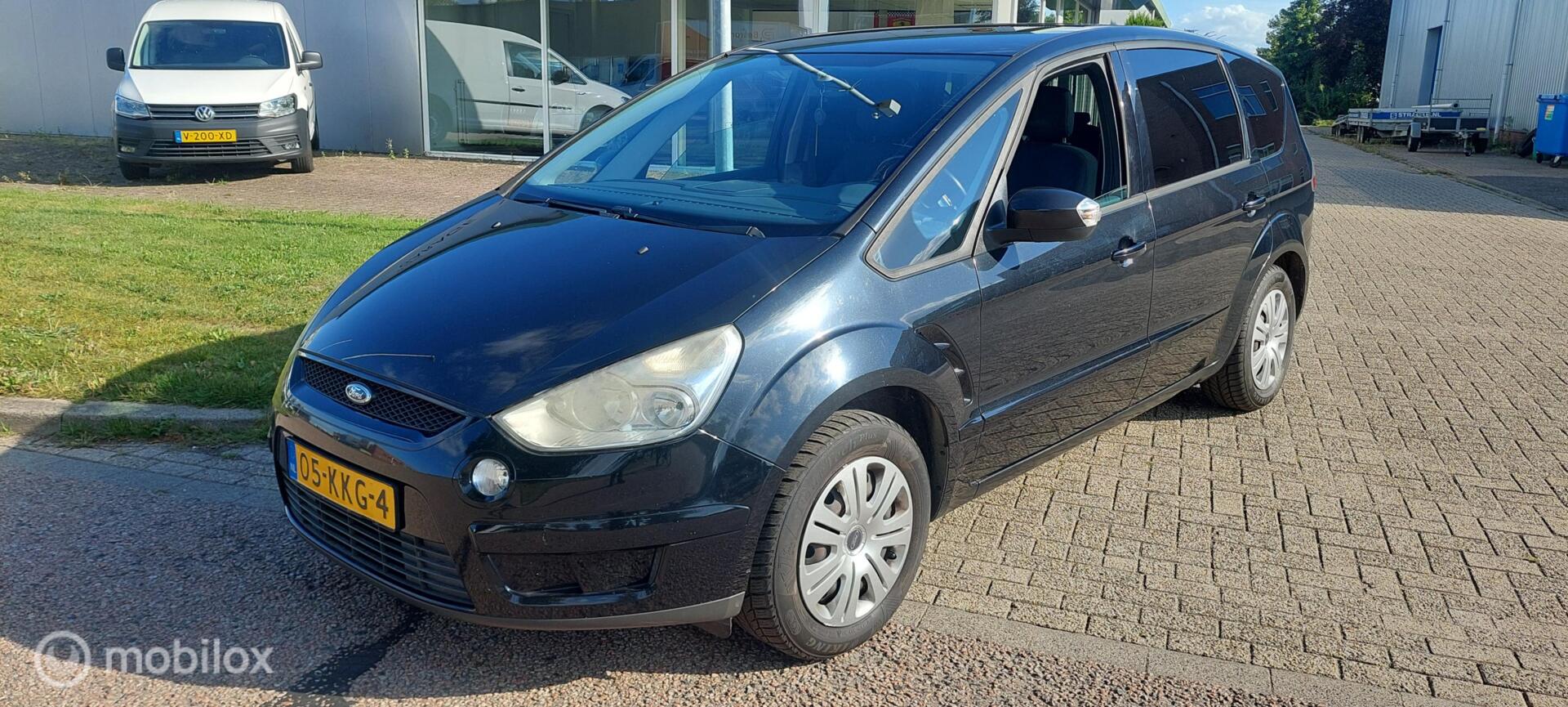 Foto van Ford S-max