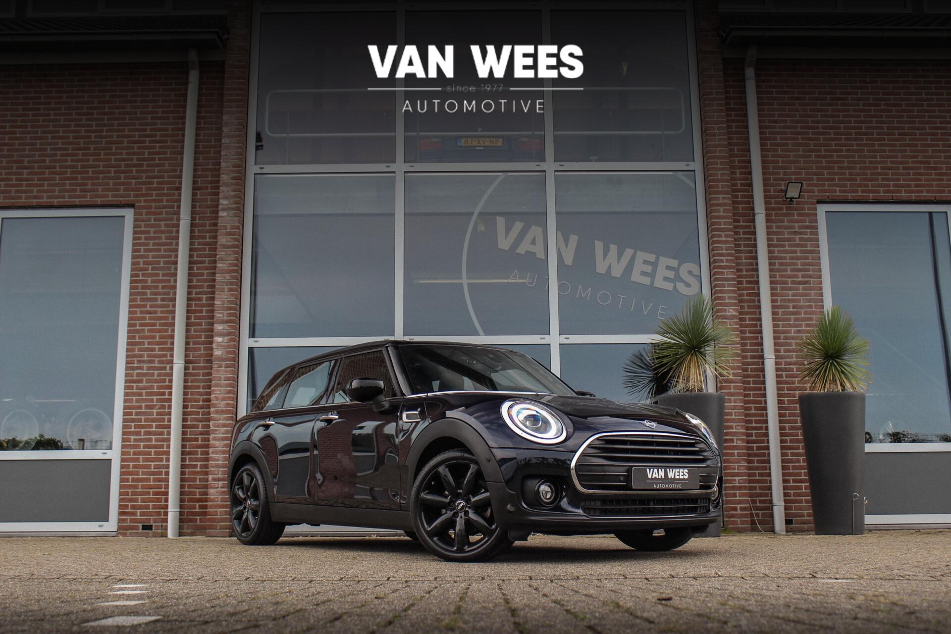 Mini Clubman Cooper 1.5 Cooper Richmond Park Edition | 1e eigenaar | Dealer onderhouden | Apple Carplay | Harman kardon | DAB | Keyless entry | Panoramadak | Sportstoelen | LED | PDC 2021 - voorkant