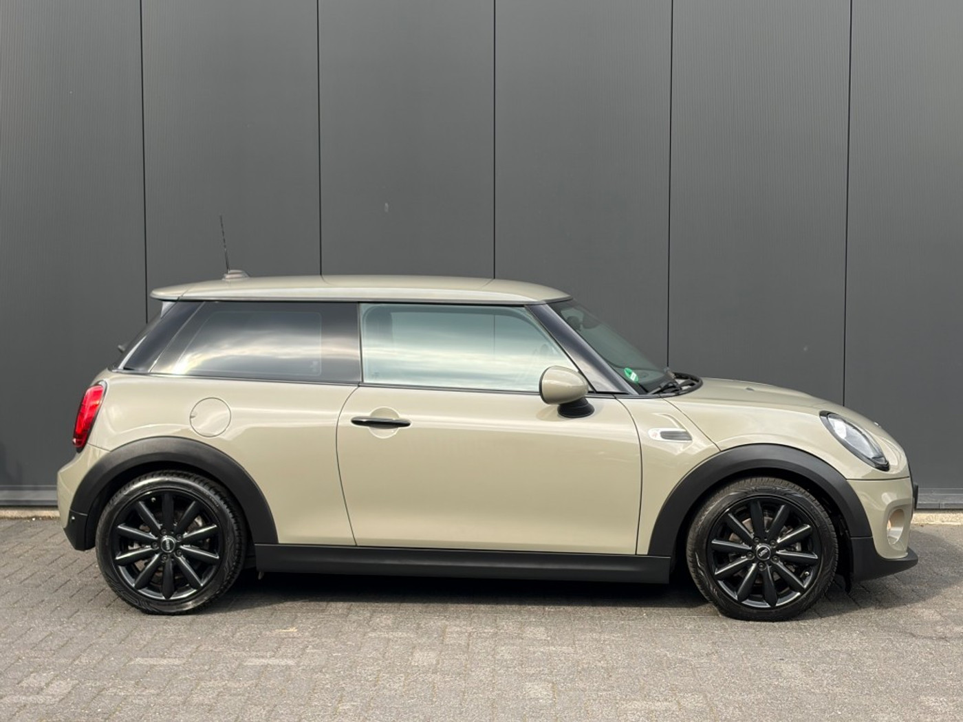 Foto van Mini One