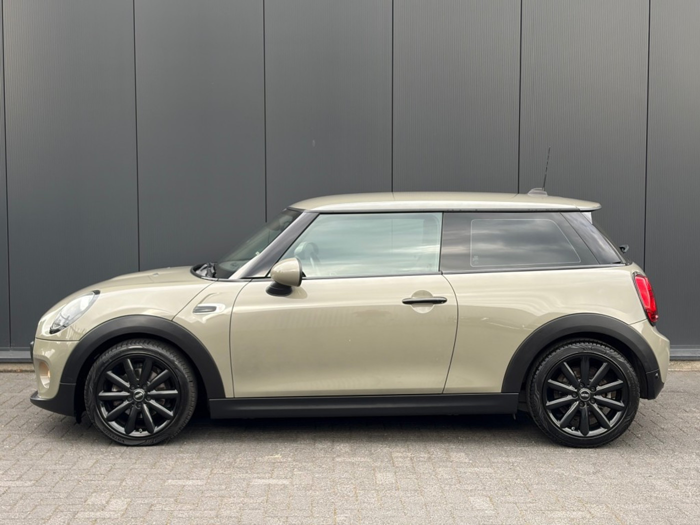 Foto van Mini One