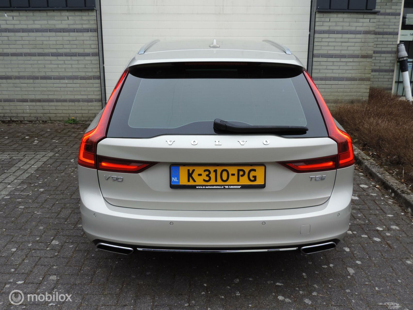 Foto van Volvo V90