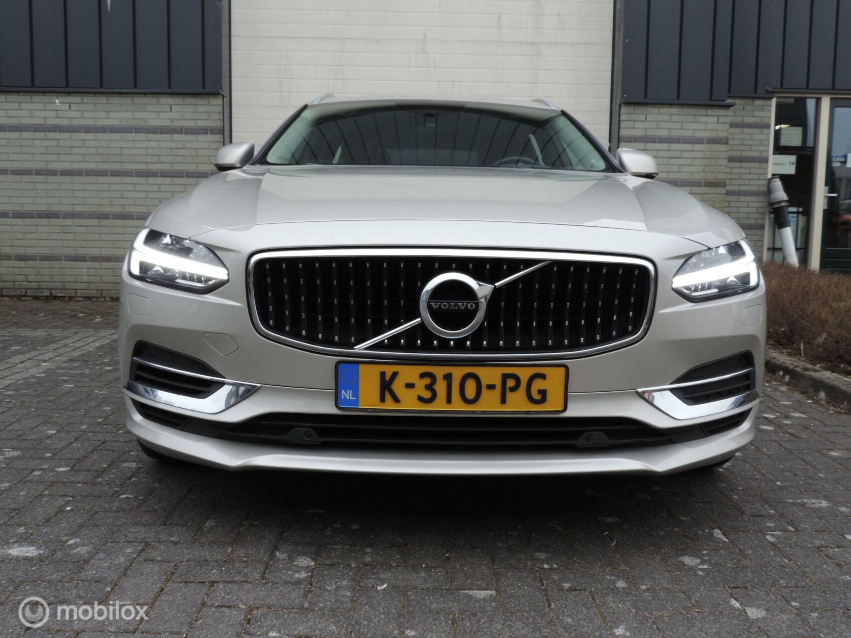 Foto van Volvo V90