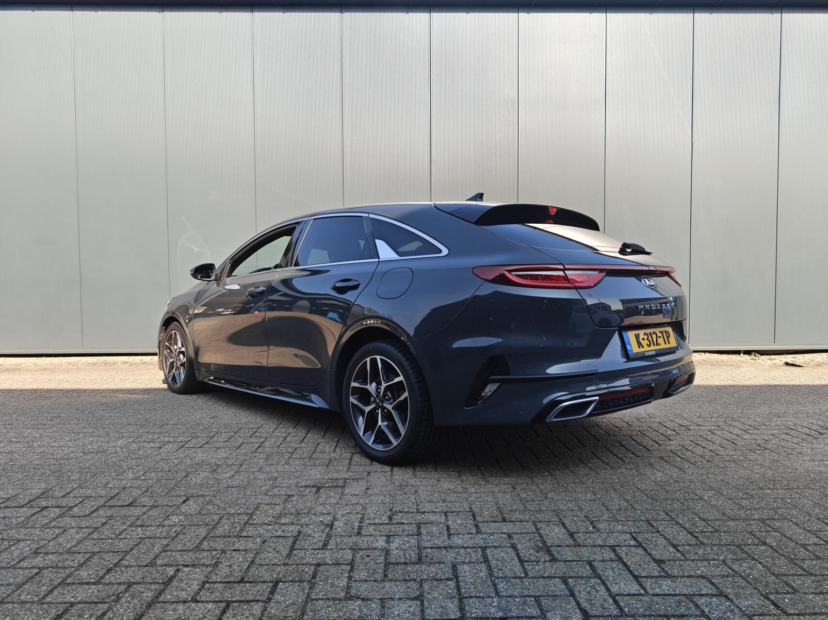 Foto van Kia Proceed