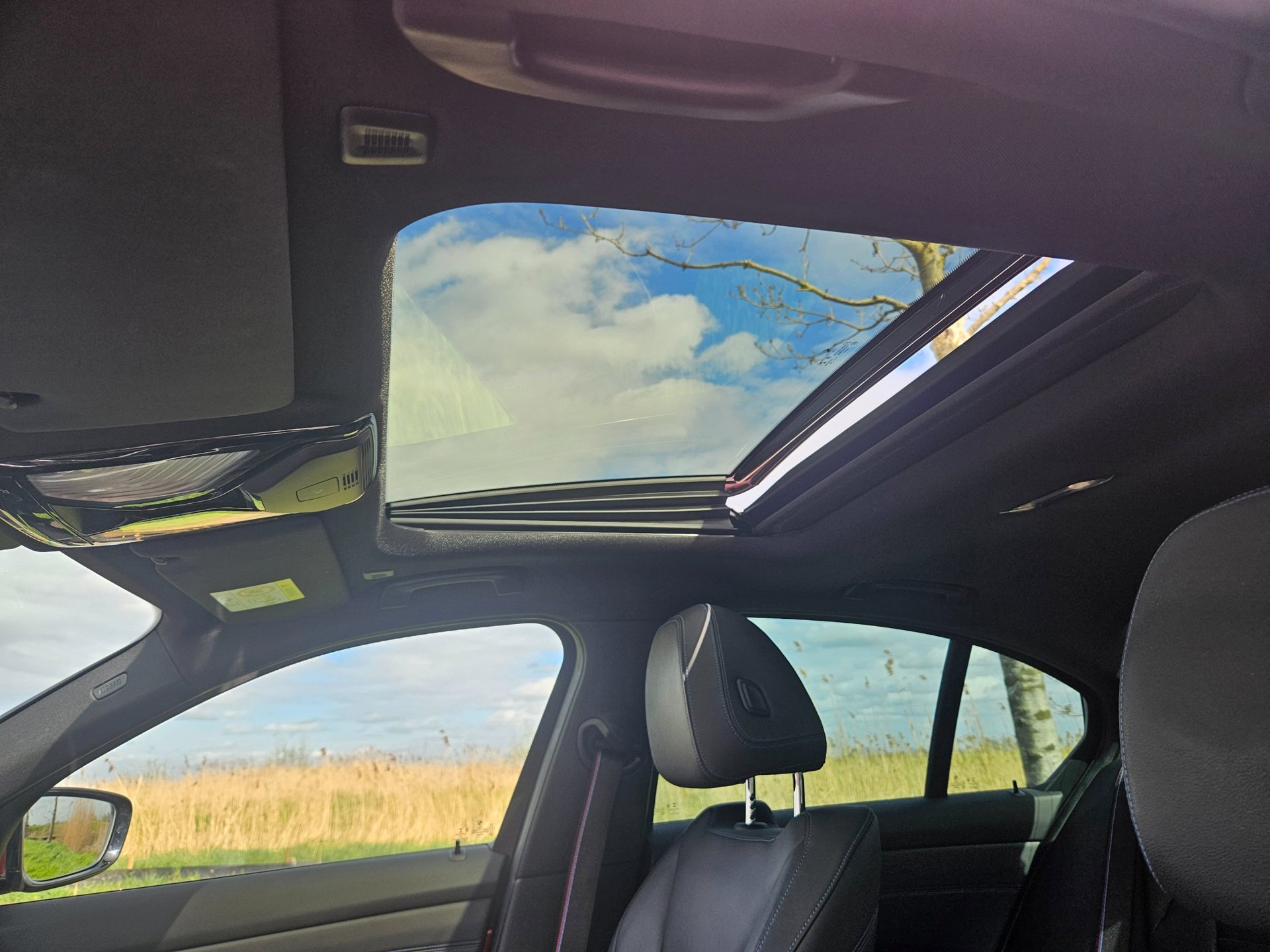 Foto van BMW 330e