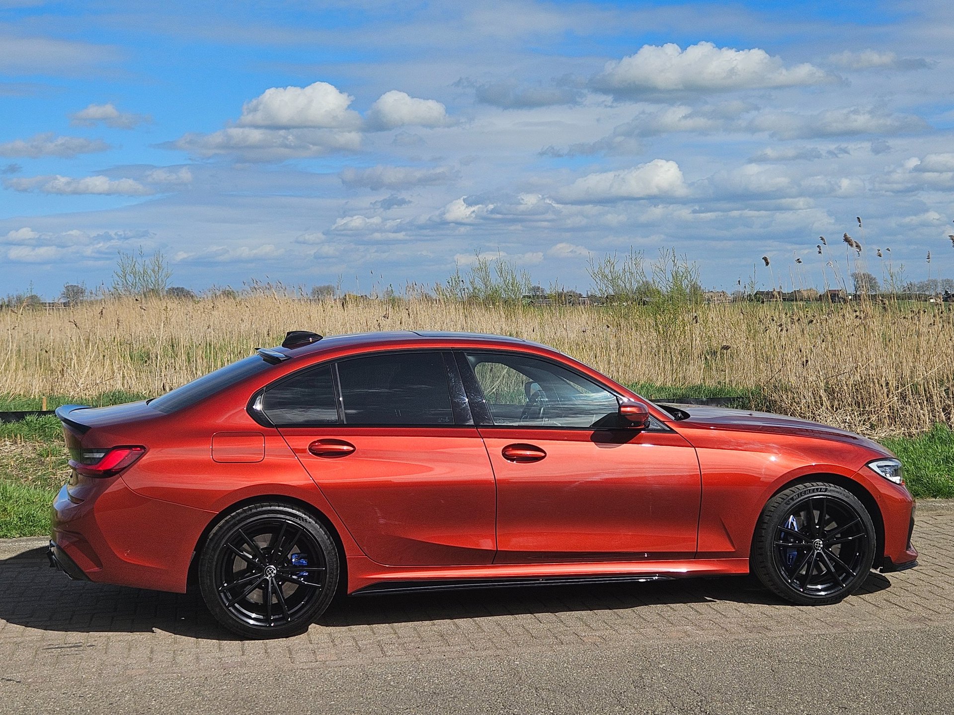 Foto van BMW 330e