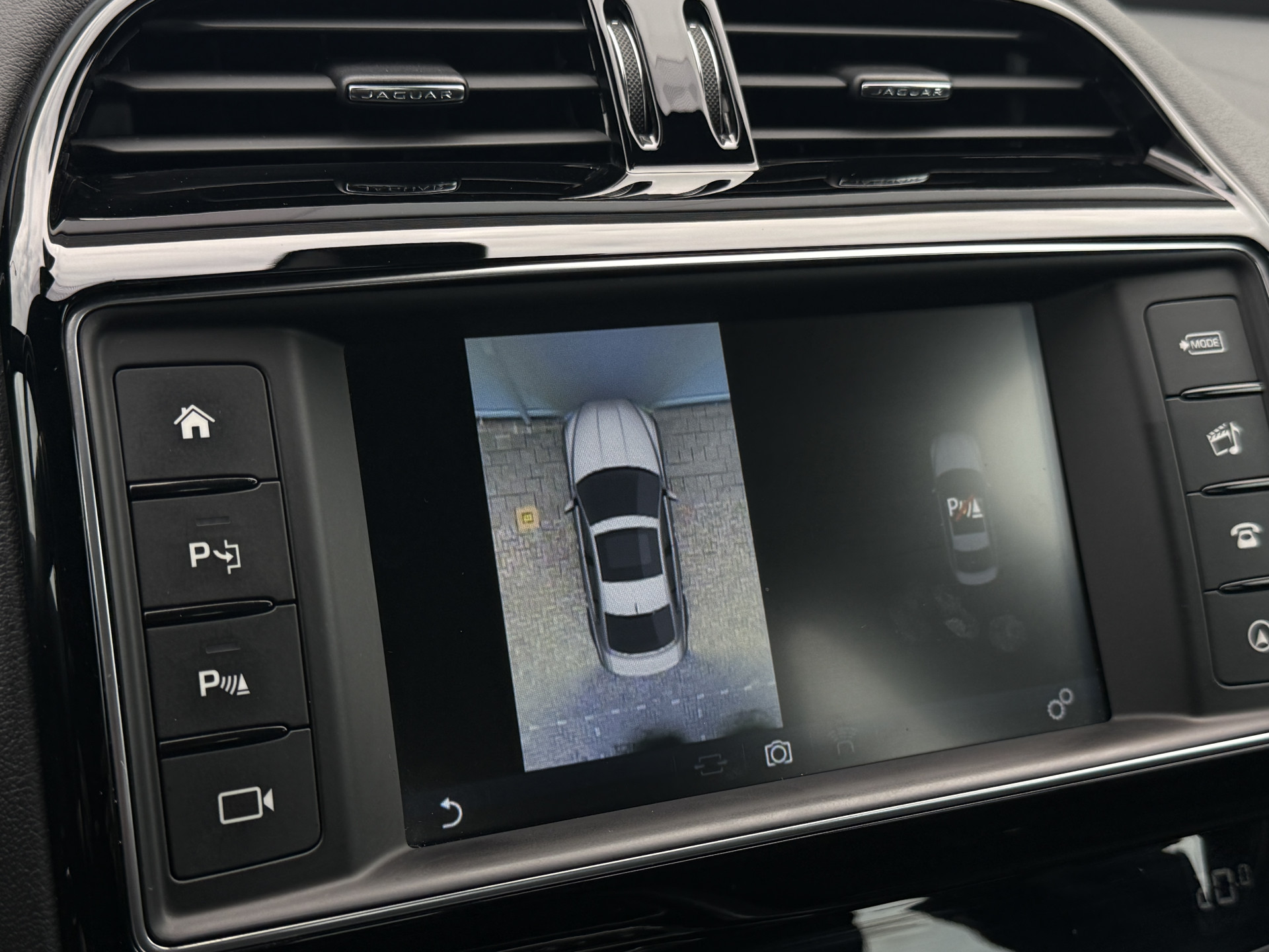 Foto van Jaguar Jaguar Xe