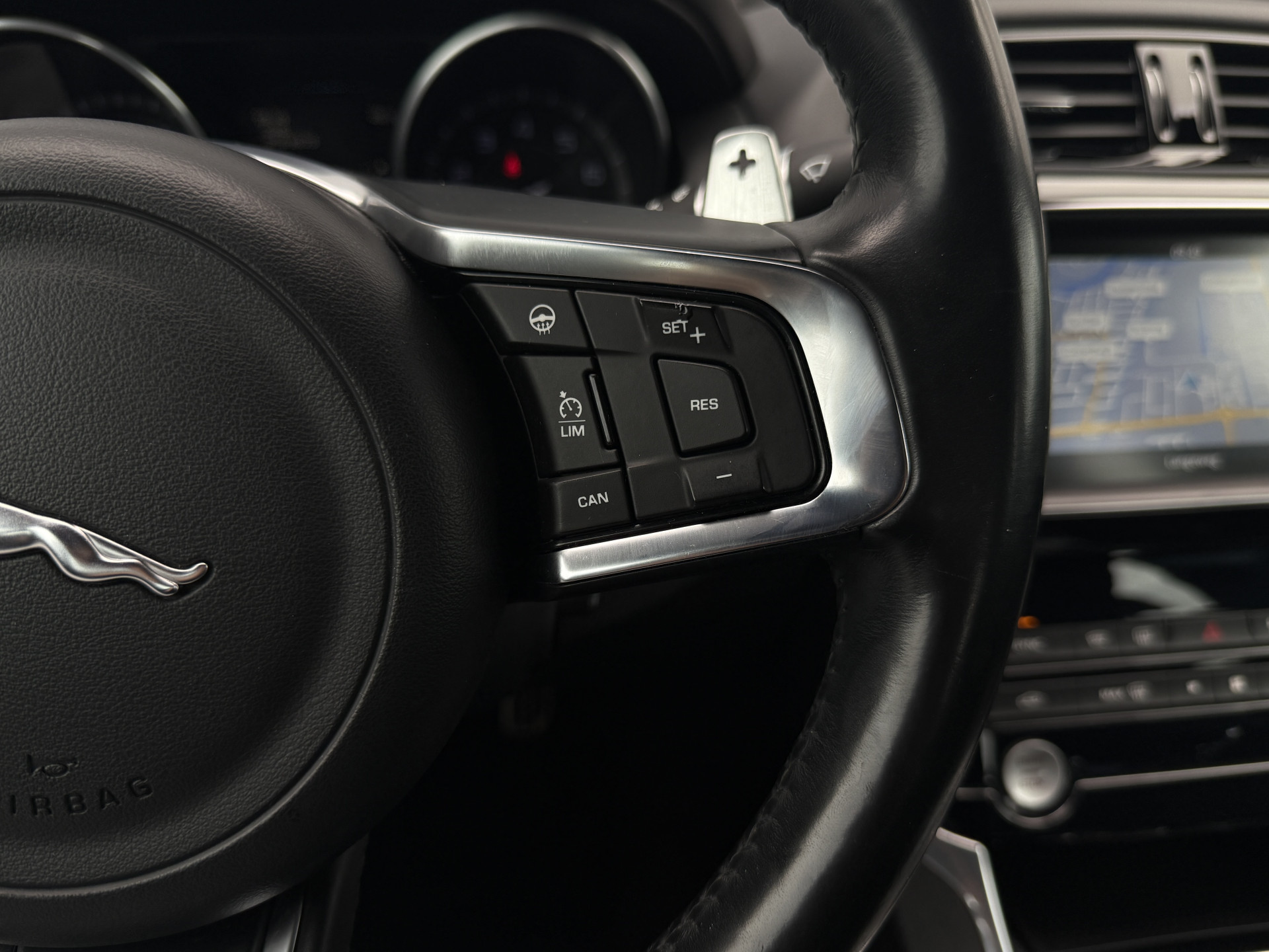 Foto van Jaguar Jaguar Xe