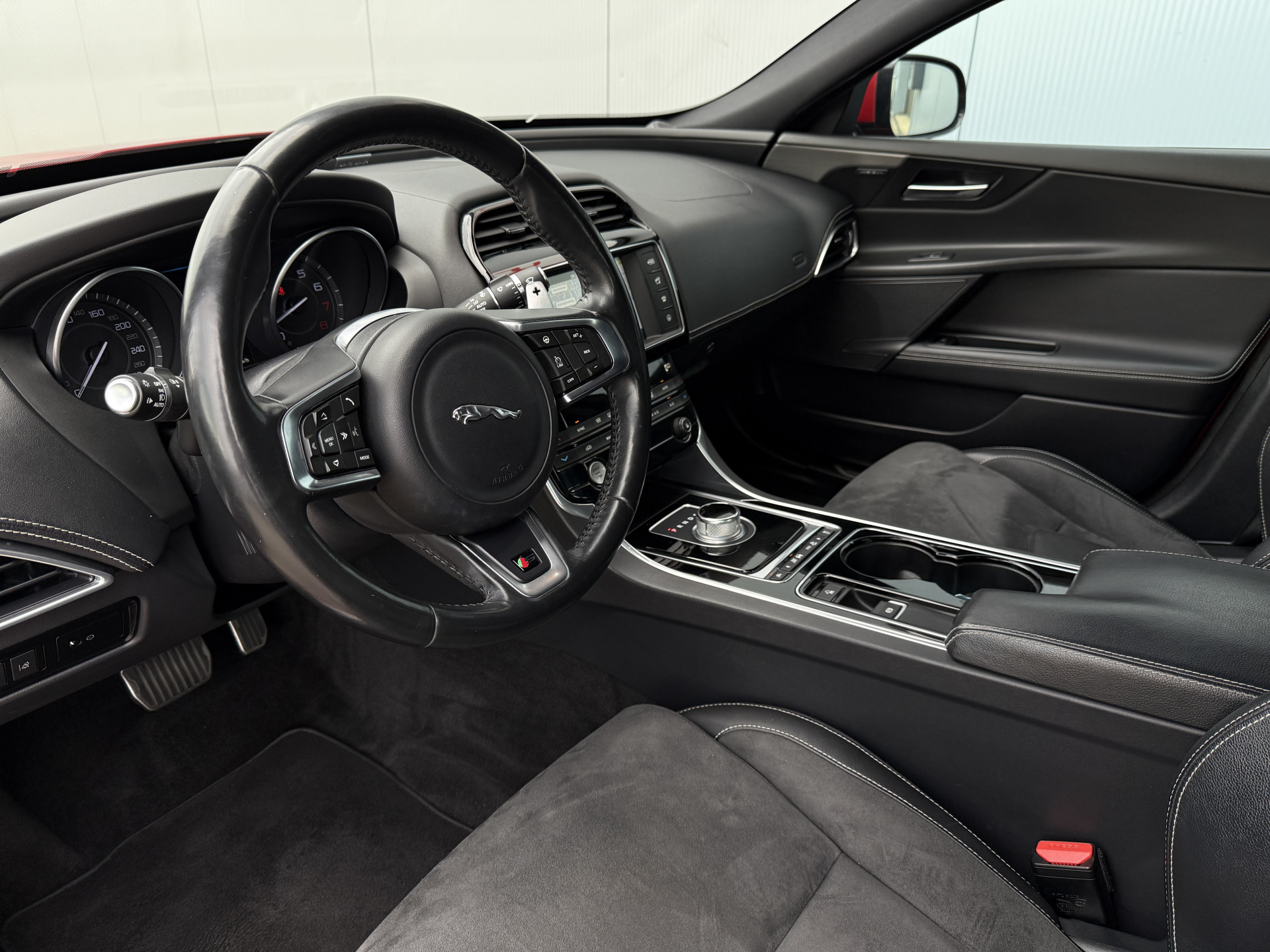 Foto van Jaguar Jaguar Xe