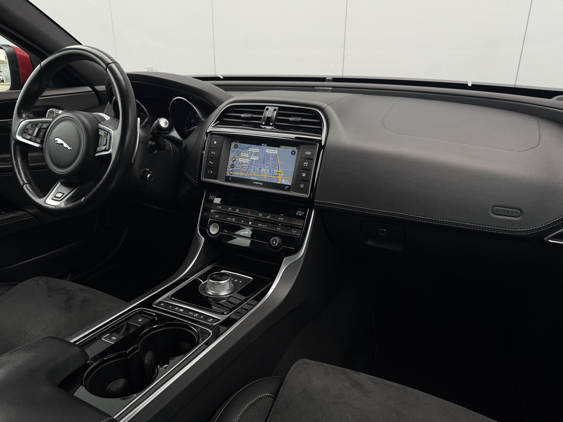 Foto van Jaguar Jaguar Xe
