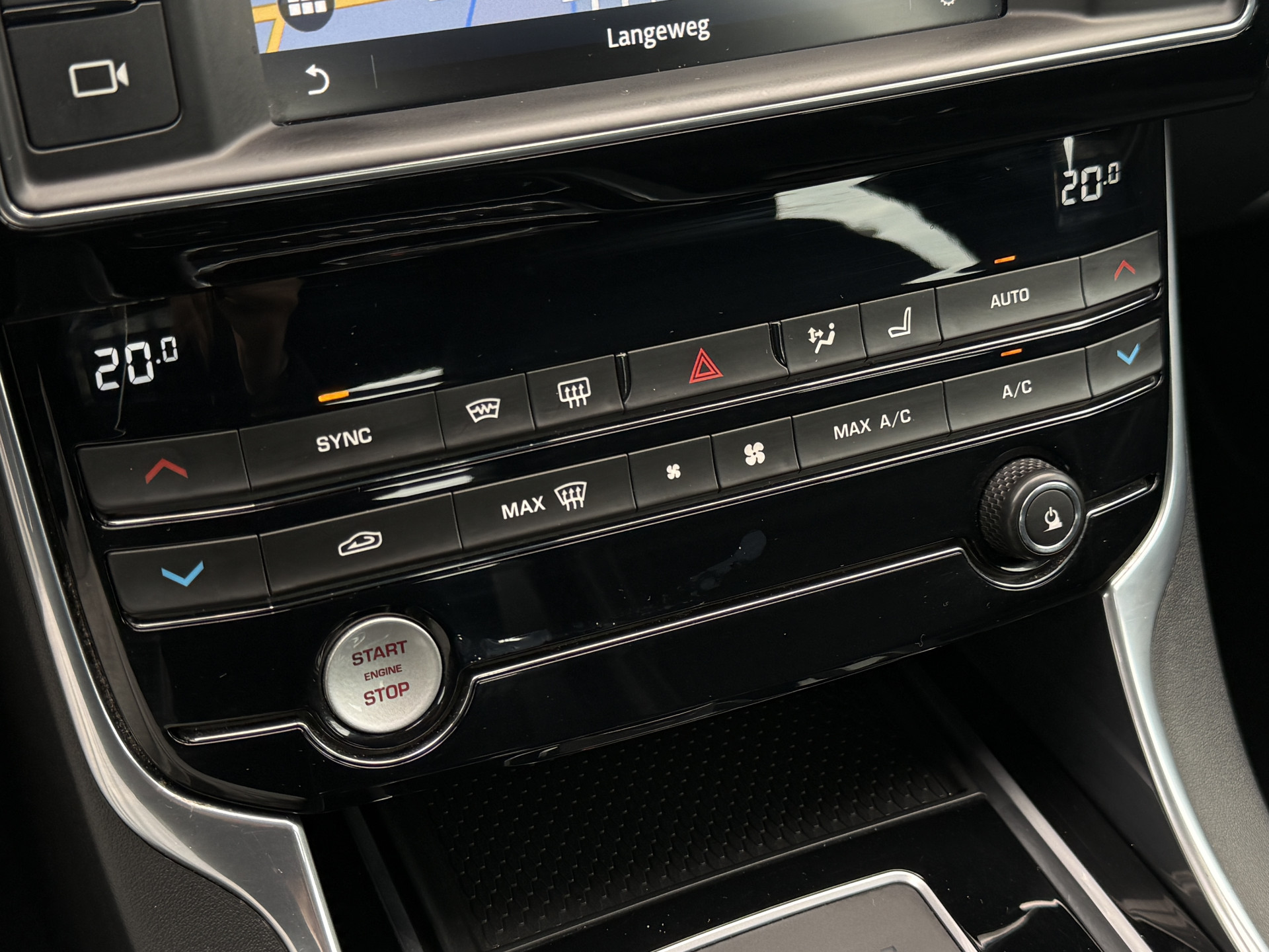 Foto van Jaguar Jaguar Xe