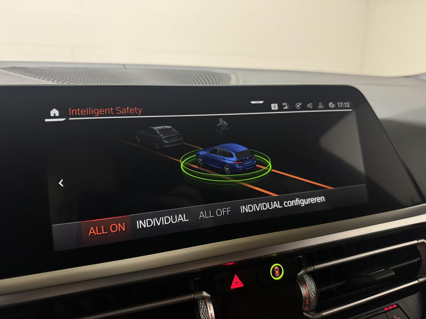 Foto van BMW 330e xDrive