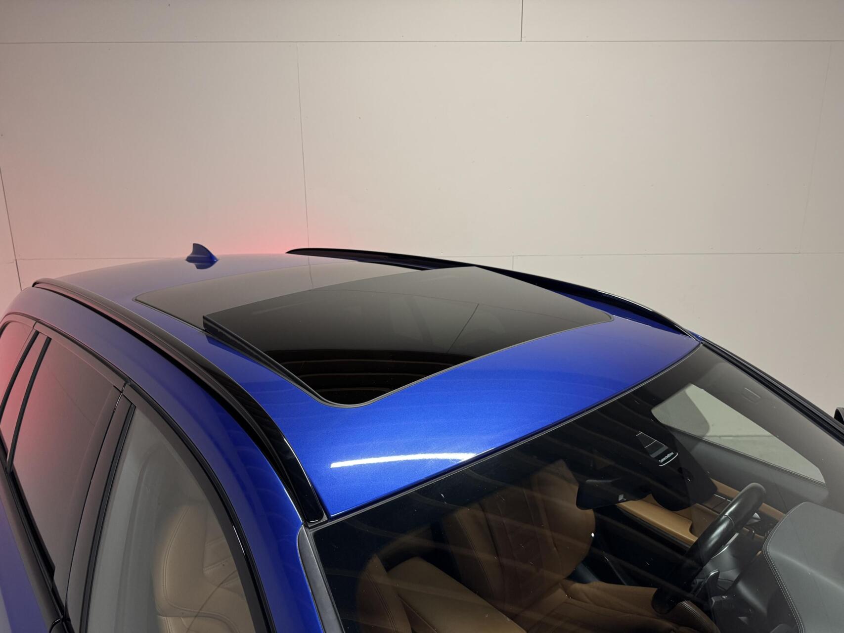 Foto van BMW 330e xDrive