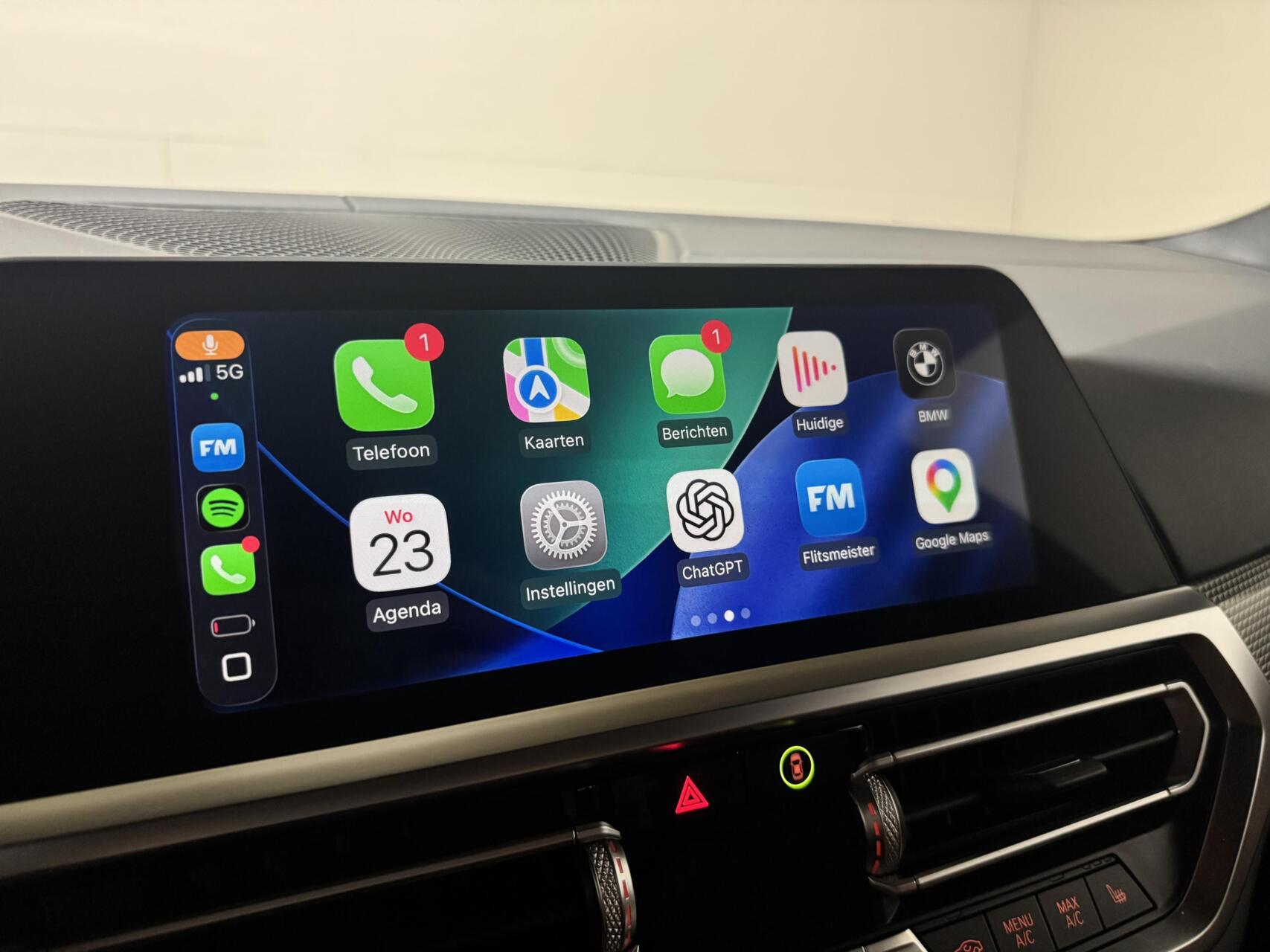 Foto van BMW 330e xDrive