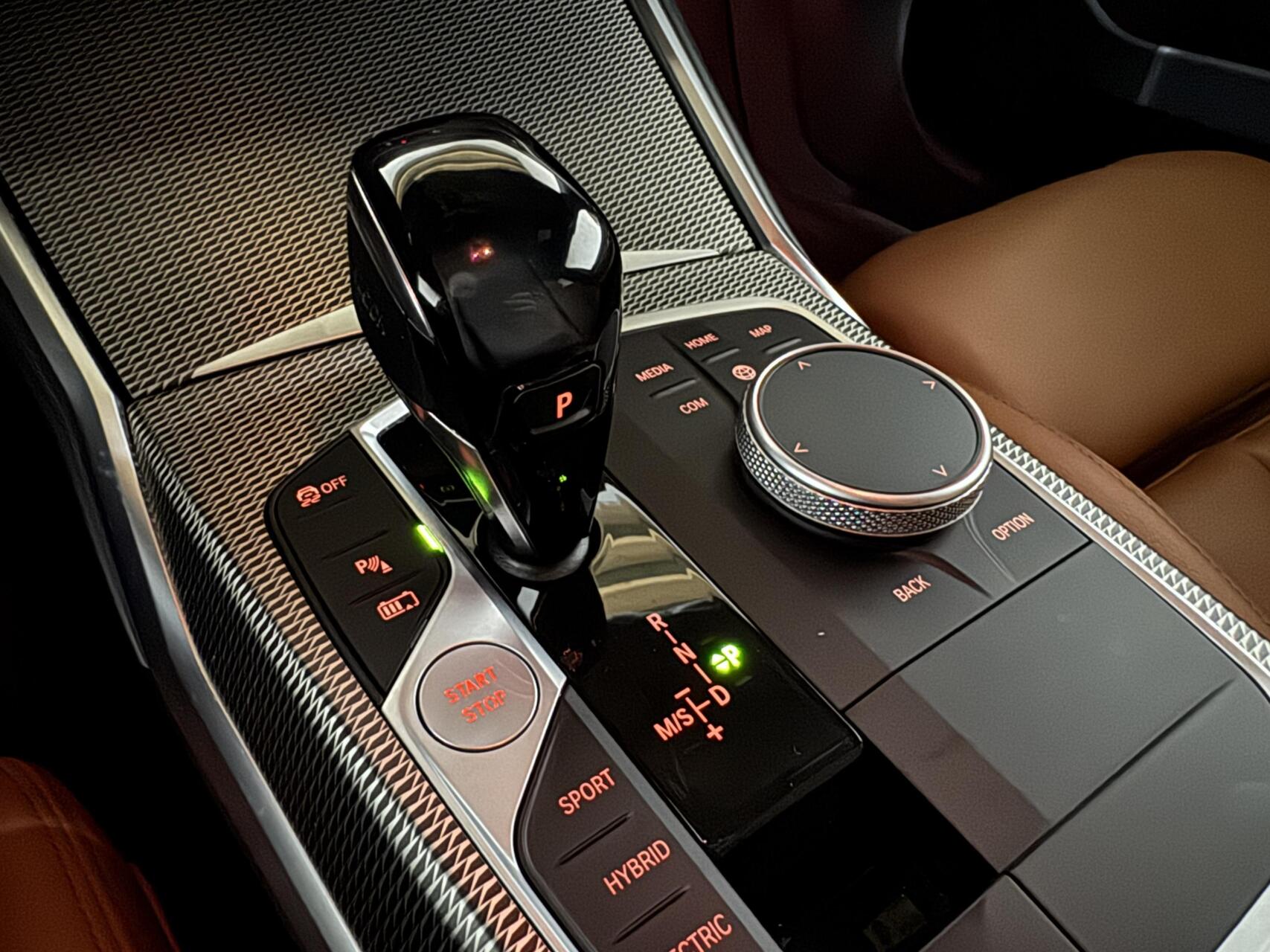 Foto van BMW 330e xDrive