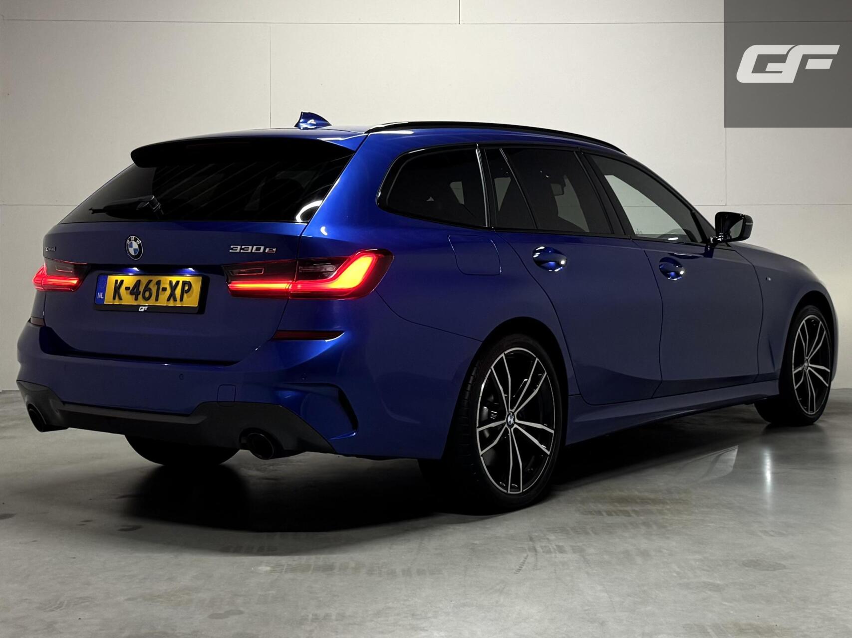 Foto van BMW 330e xDrive