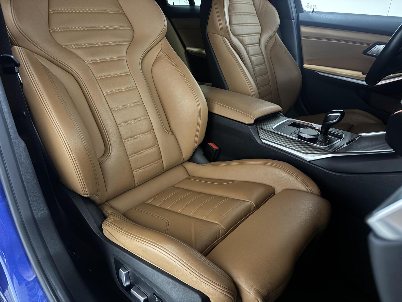 Foto van BMW 330e xDrive