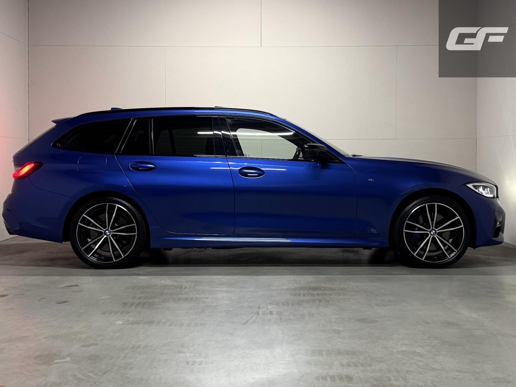 Foto van BMW 330e xDrive