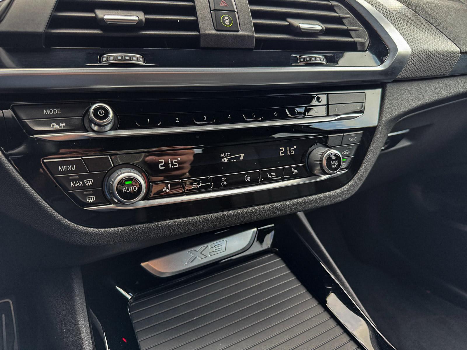 Foto van BMW X3 Xdrive20i