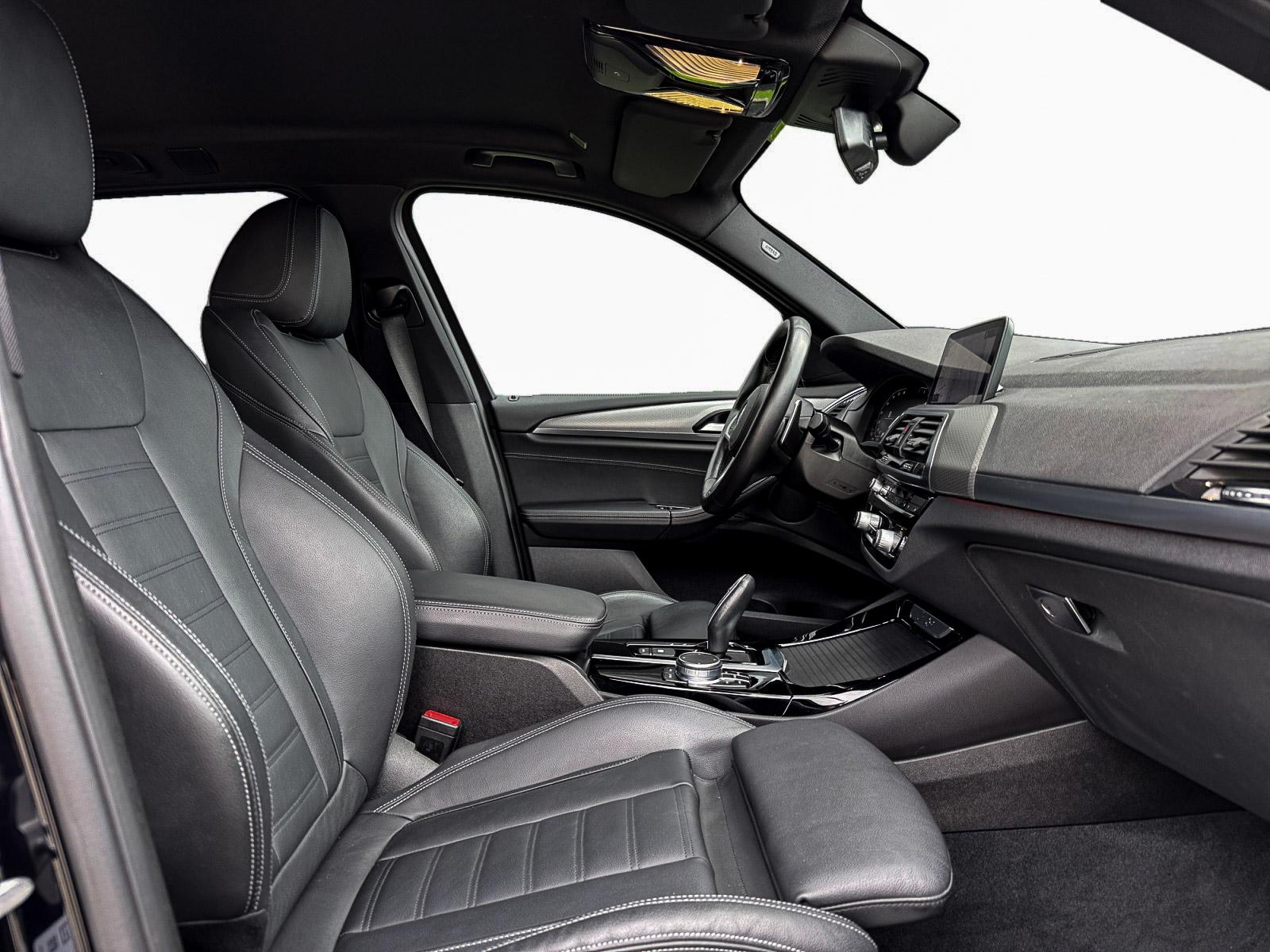 Foto van BMW X3 Xdrive20i