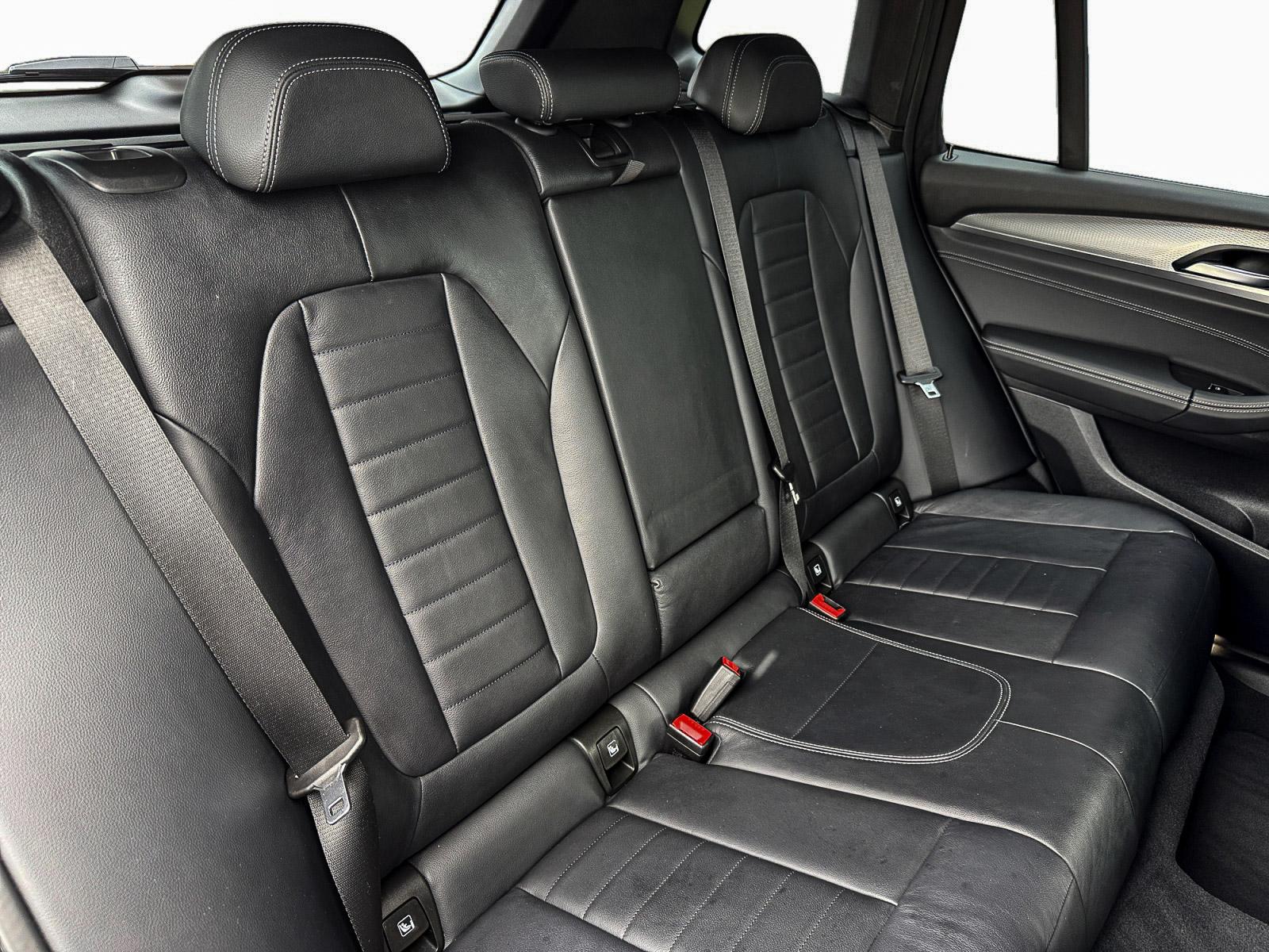 Foto van BMW X3 Xdrive20i