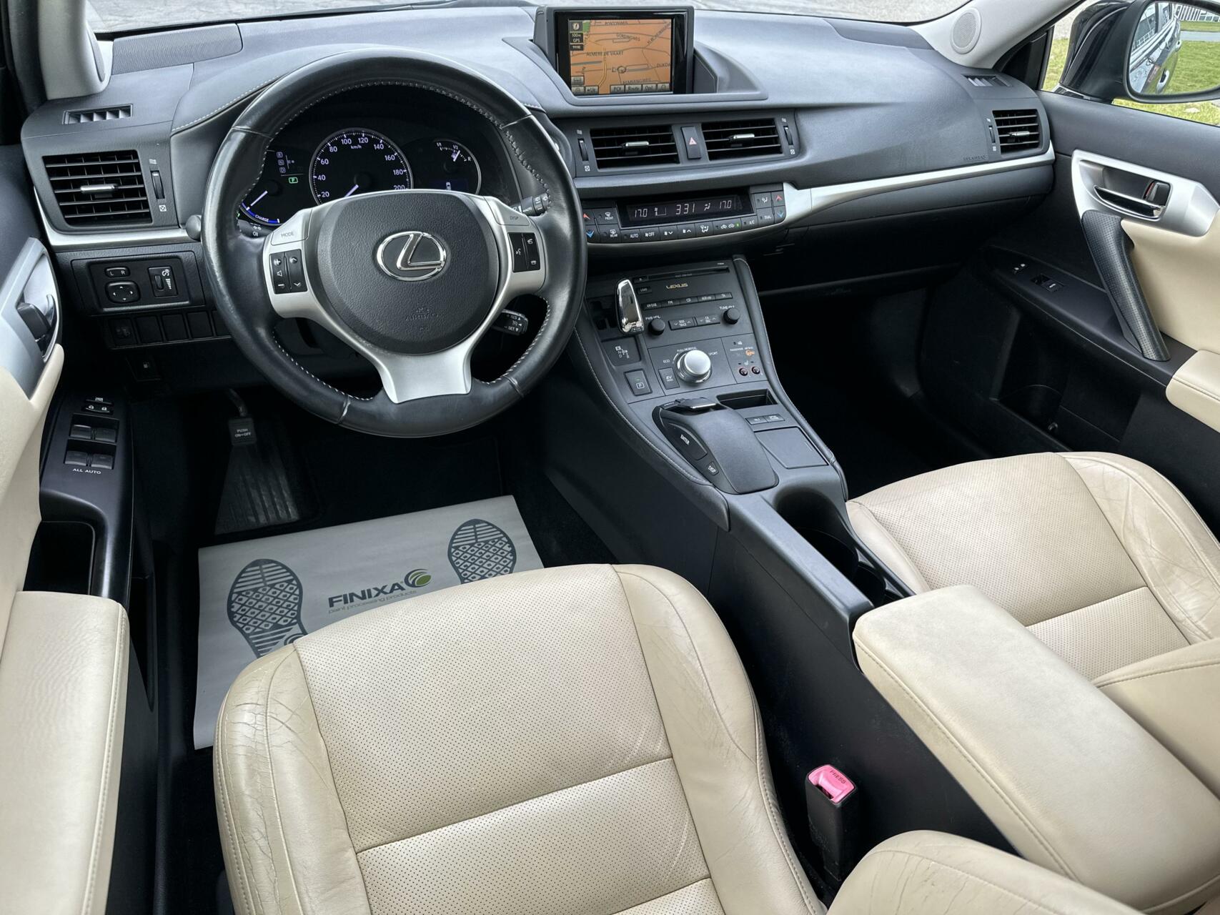 Foto van Lexus CT