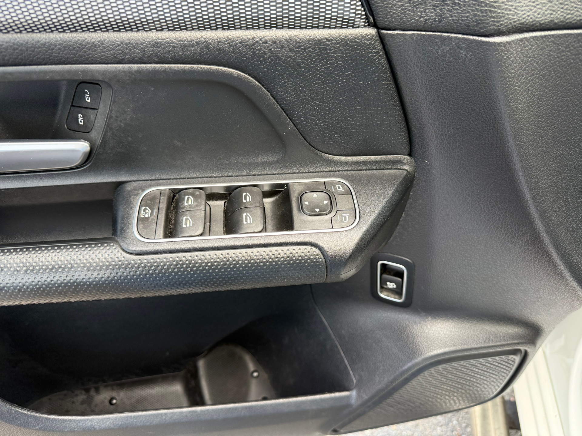 Foto van Mercedes-Benz B 200 D