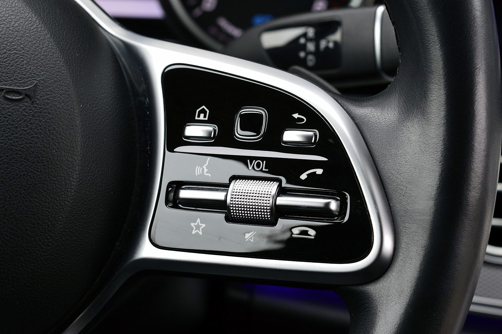 Foto van Mercedes-Benz E 200