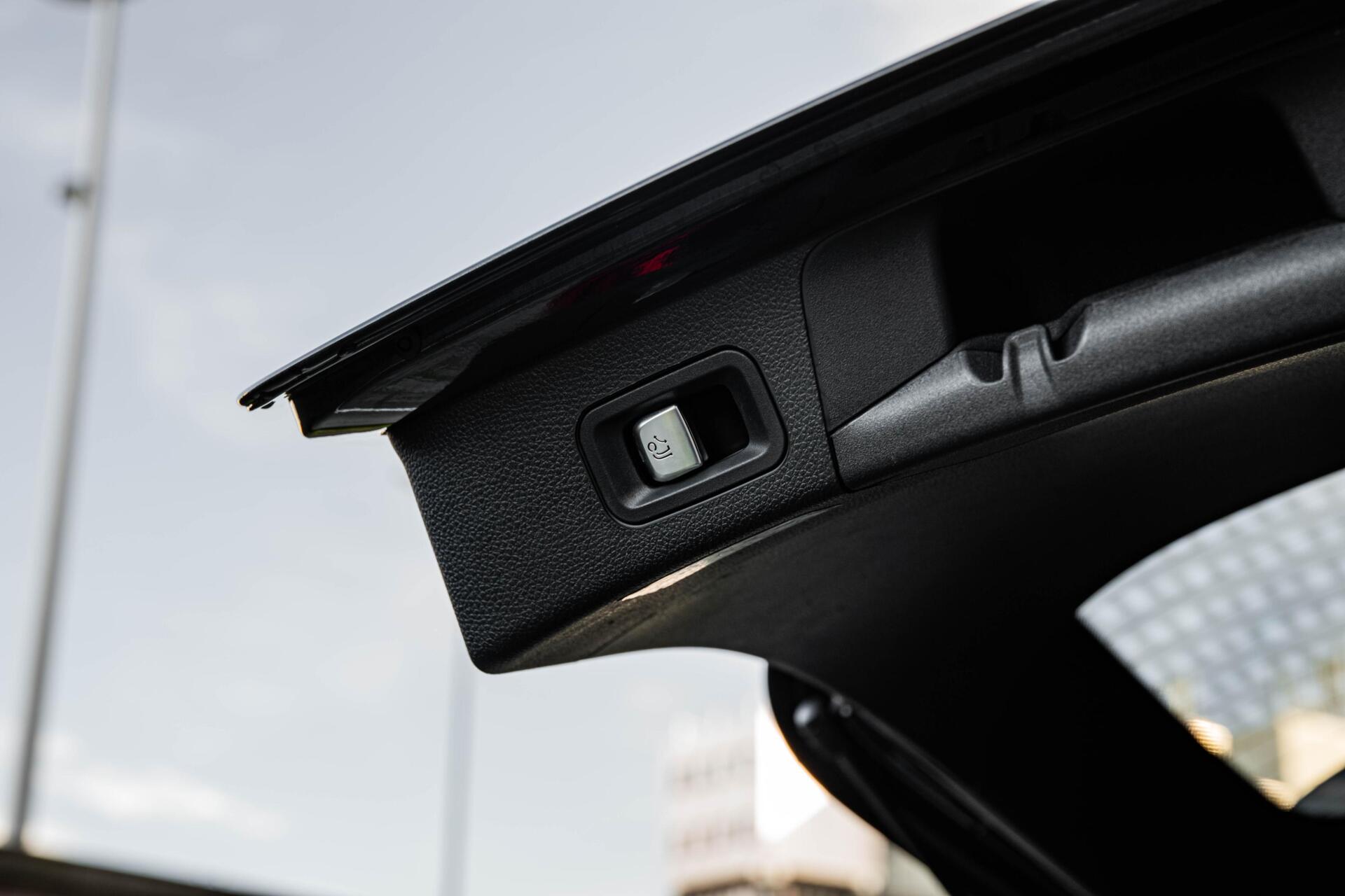 Foto van Mercedes-Benz C 300 E