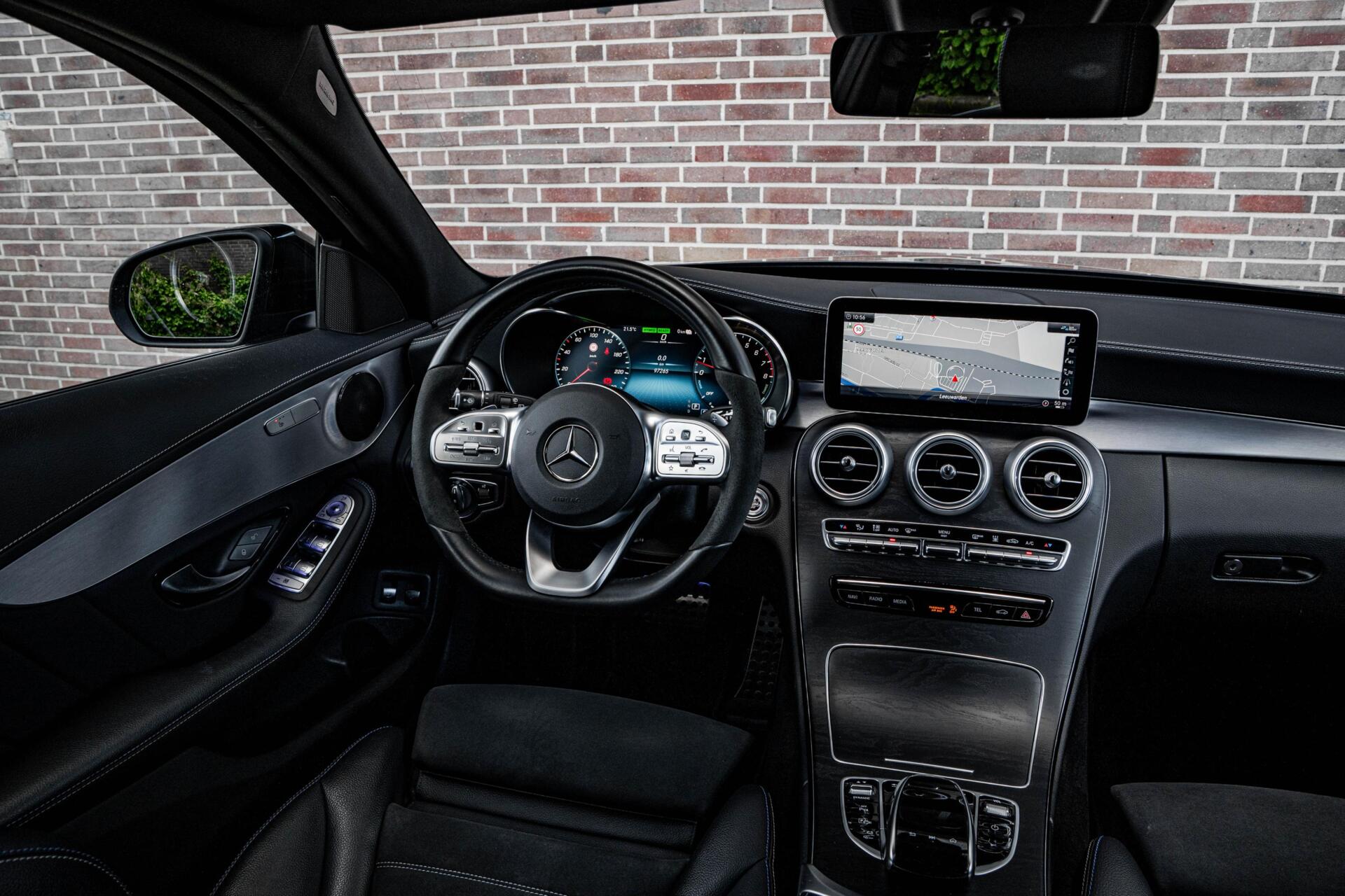 Foto van Mercedes-Benz C 300 E