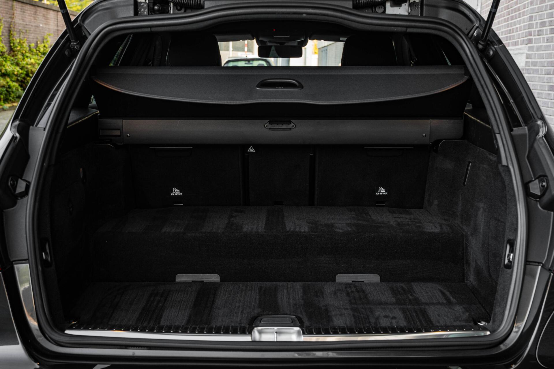 Foto van Mercedes-Benz C 300 E