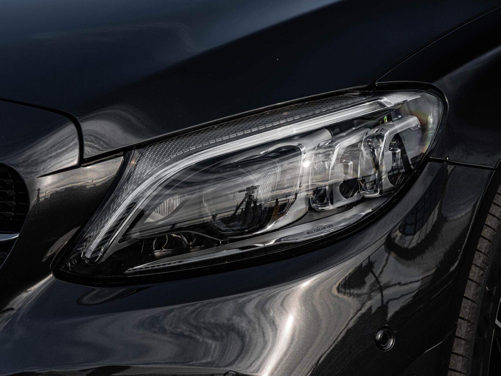 Foto van Mercedes-Benz C 300 E