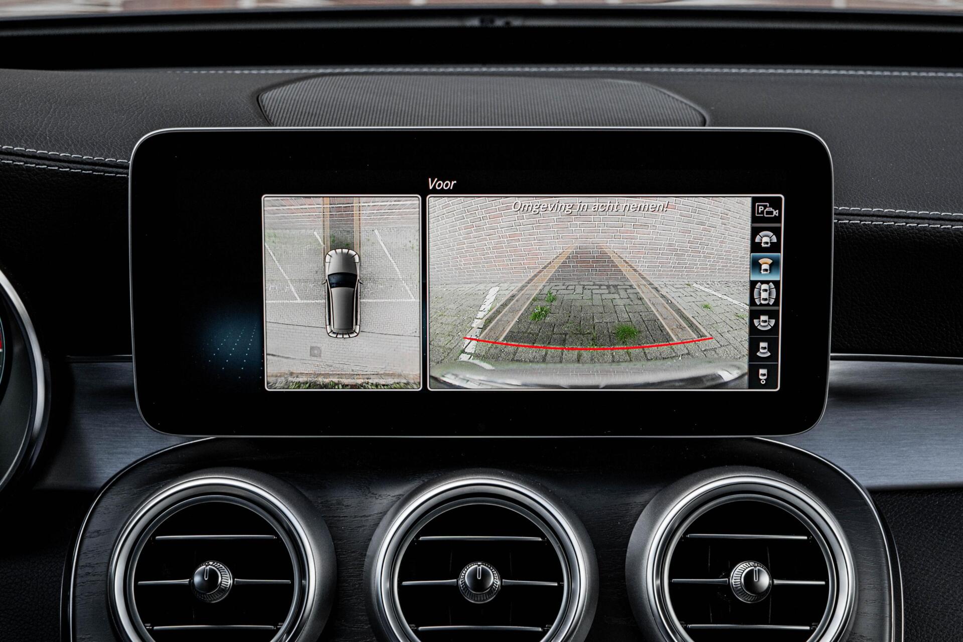 Foto van Mercedes-Benz C 300 E