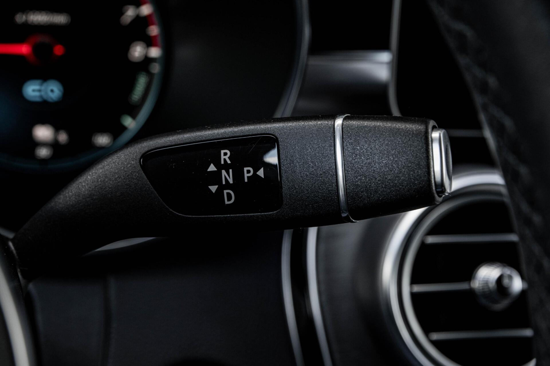 Foto van Mercedes-Benz C 300 E