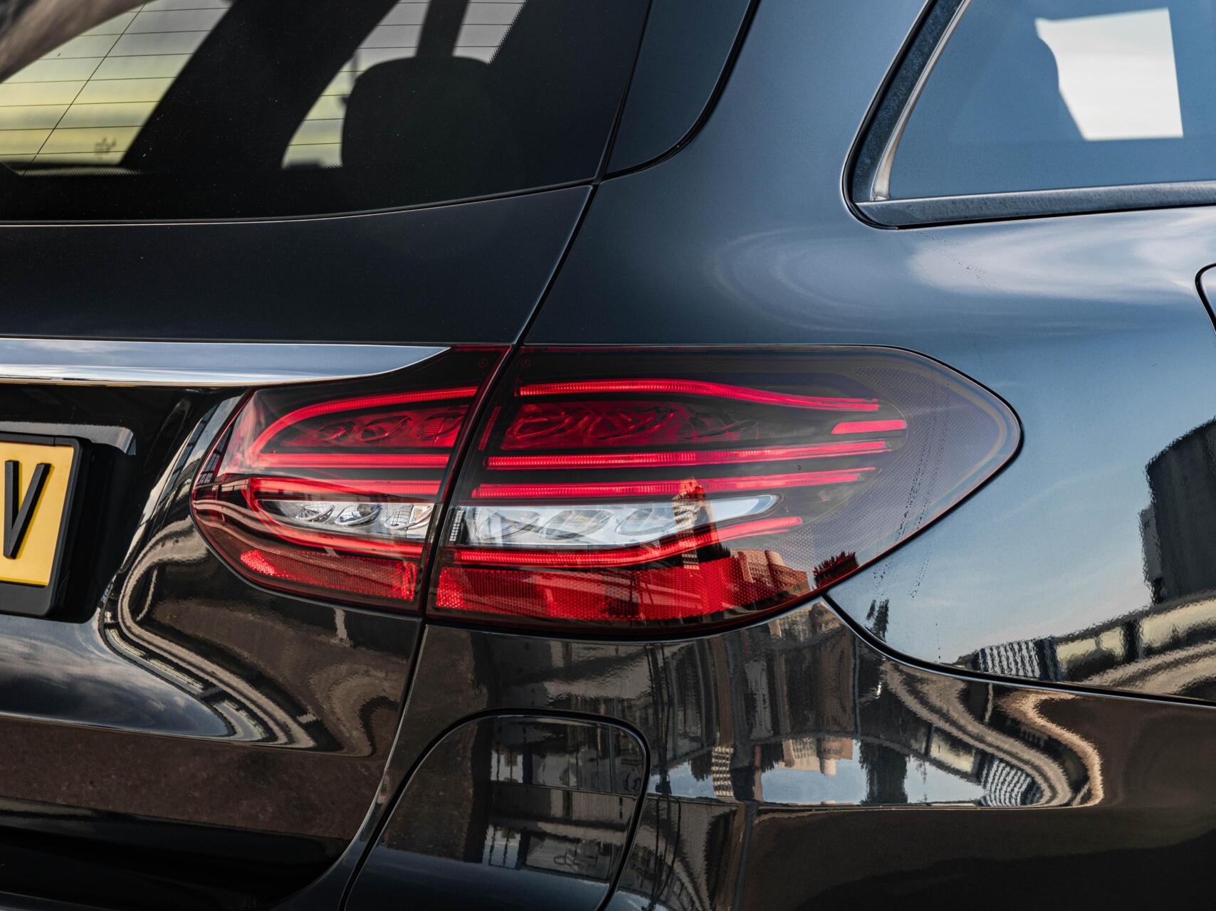 Foto van Mercedes-Benz C 300 E