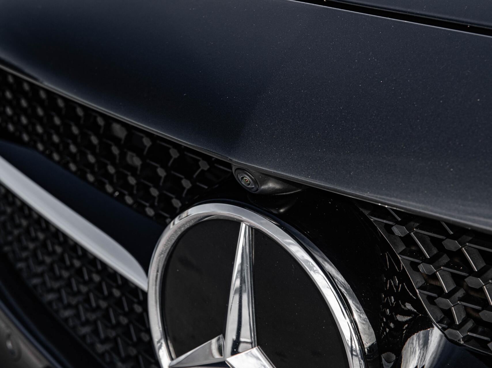 Foto van Mercedes-Benz C 300 E