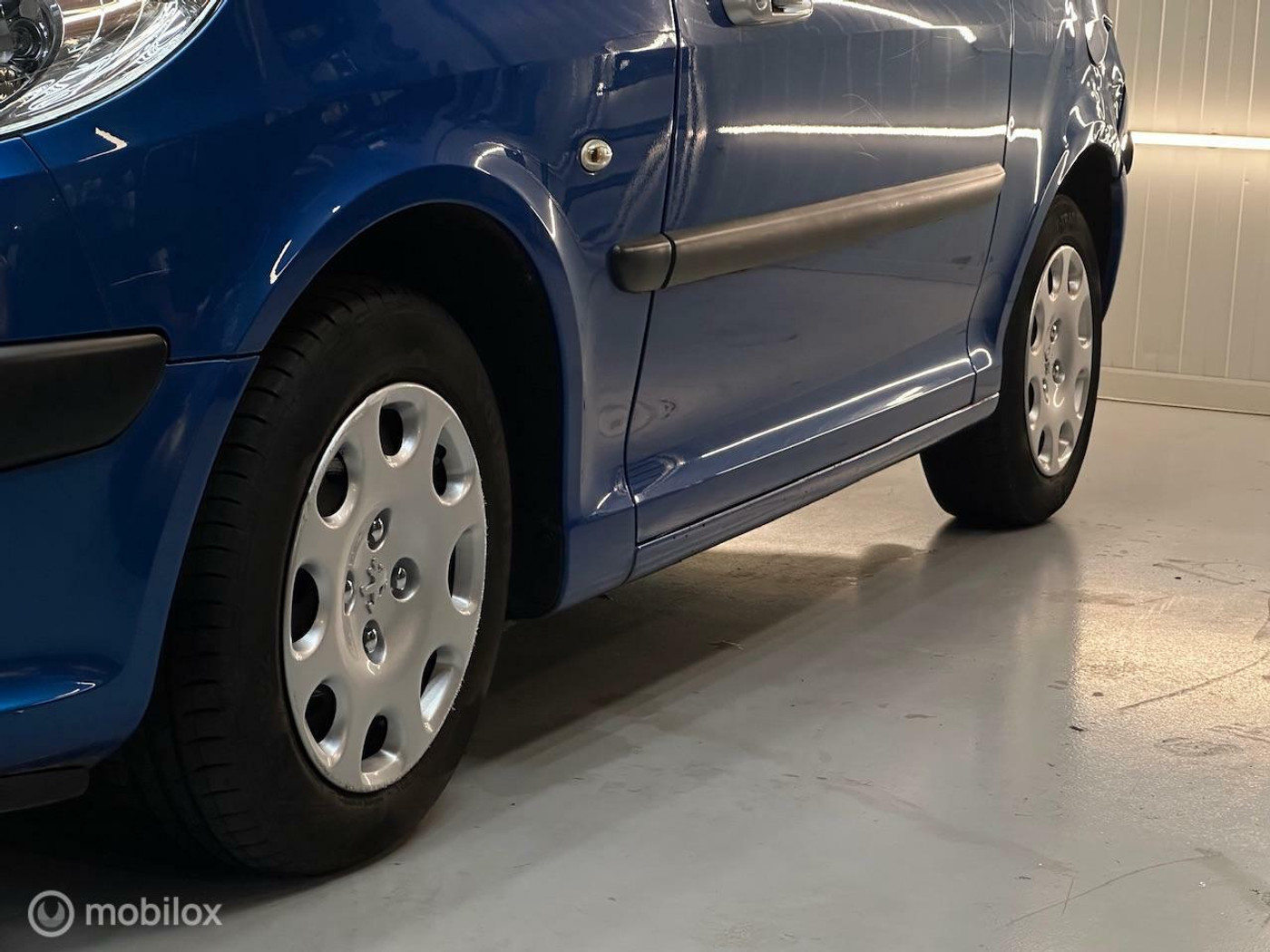 Foto van Peugeot 1007