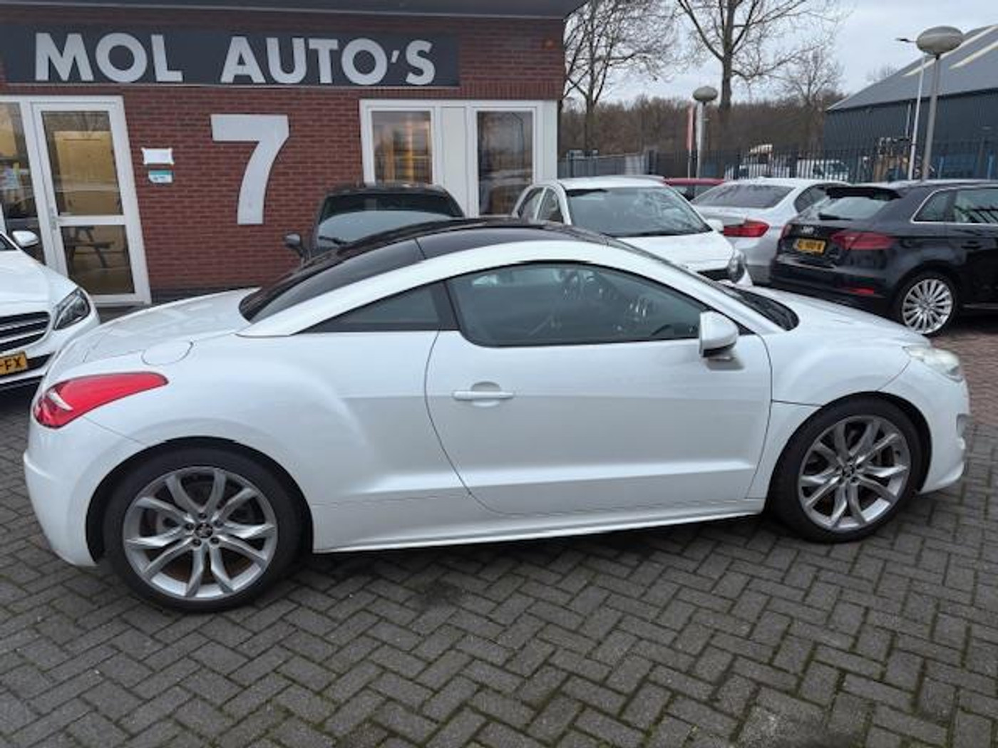 Foto van Peugeot RCZ