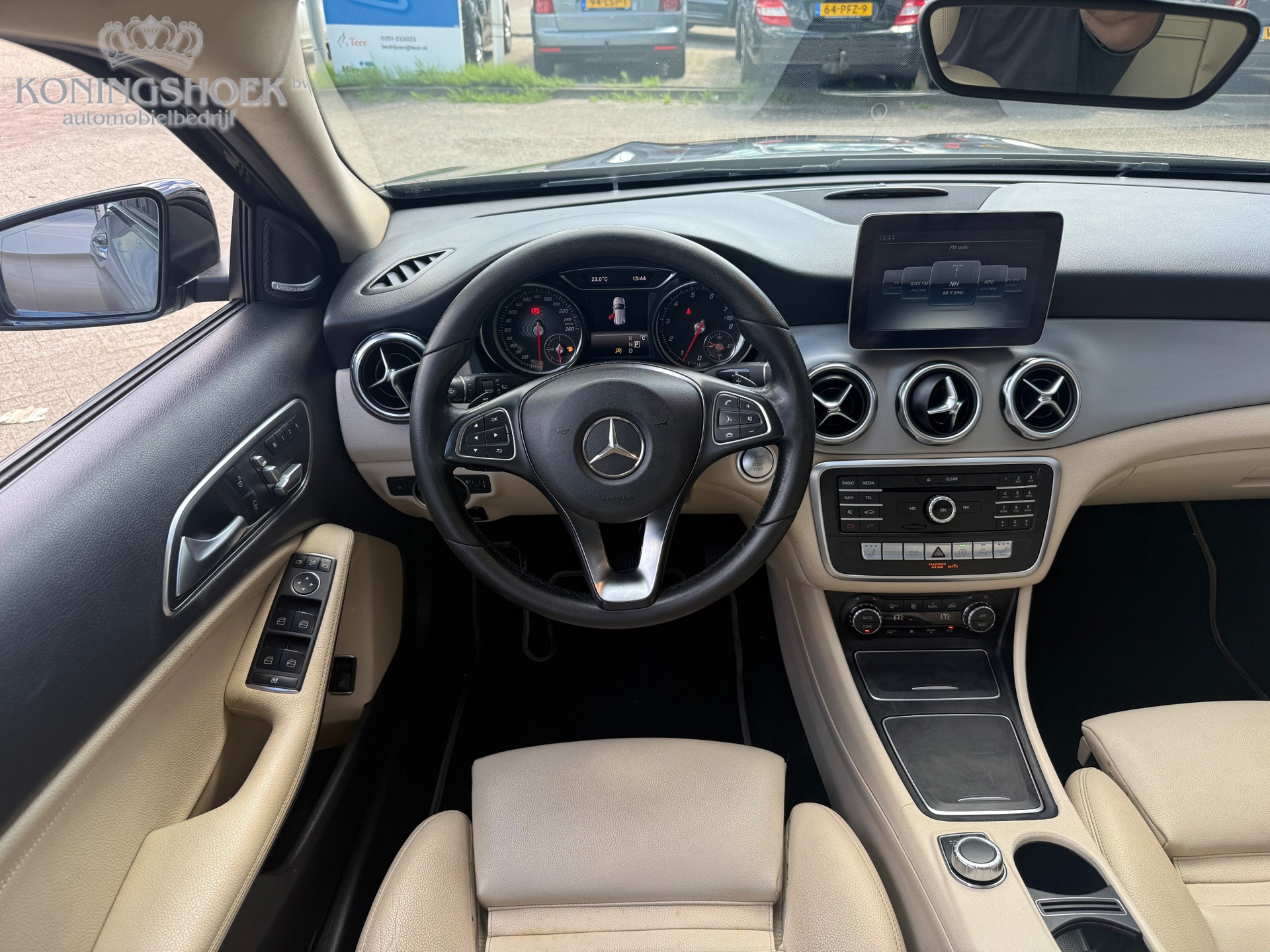 Foto van Mercedes-Benz Gla 180