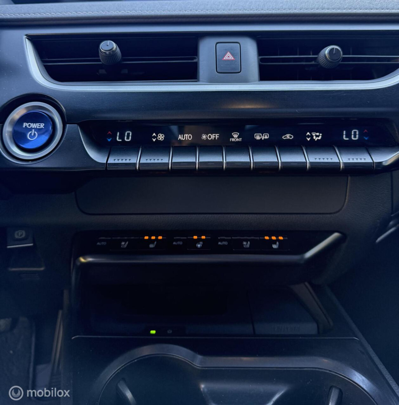 Foto van Lexus Ux