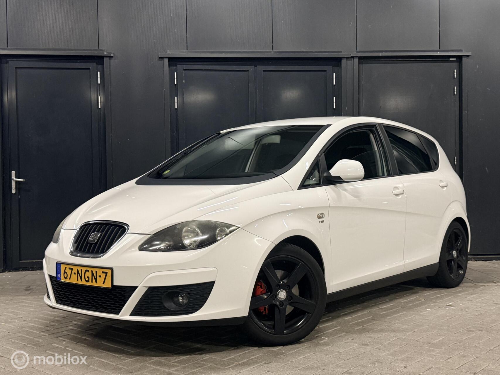 Seat Altea 1.4 TSI Style dealer onderhouden/cruise control 2010 - voorkant