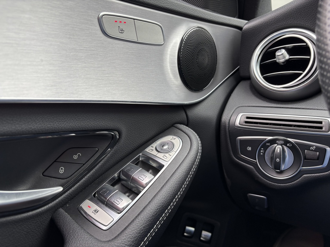 Foto van Mercedes-Benz C-klasse